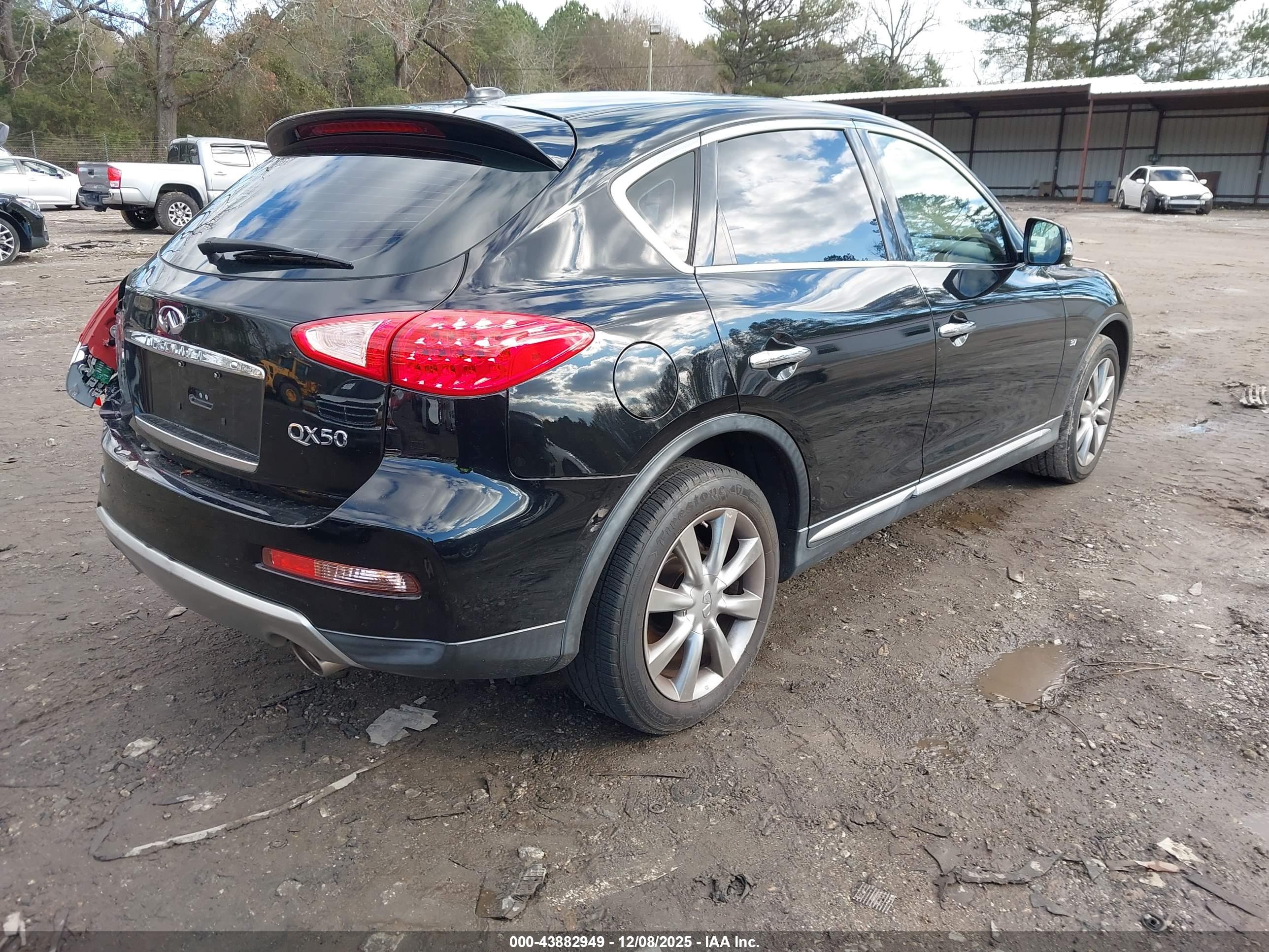 INFINITI QX50 image 4