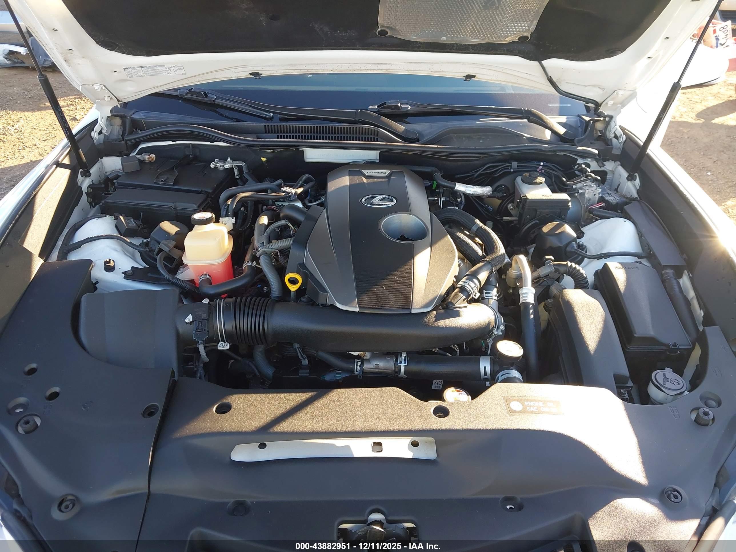 LEXUS RC image 10
