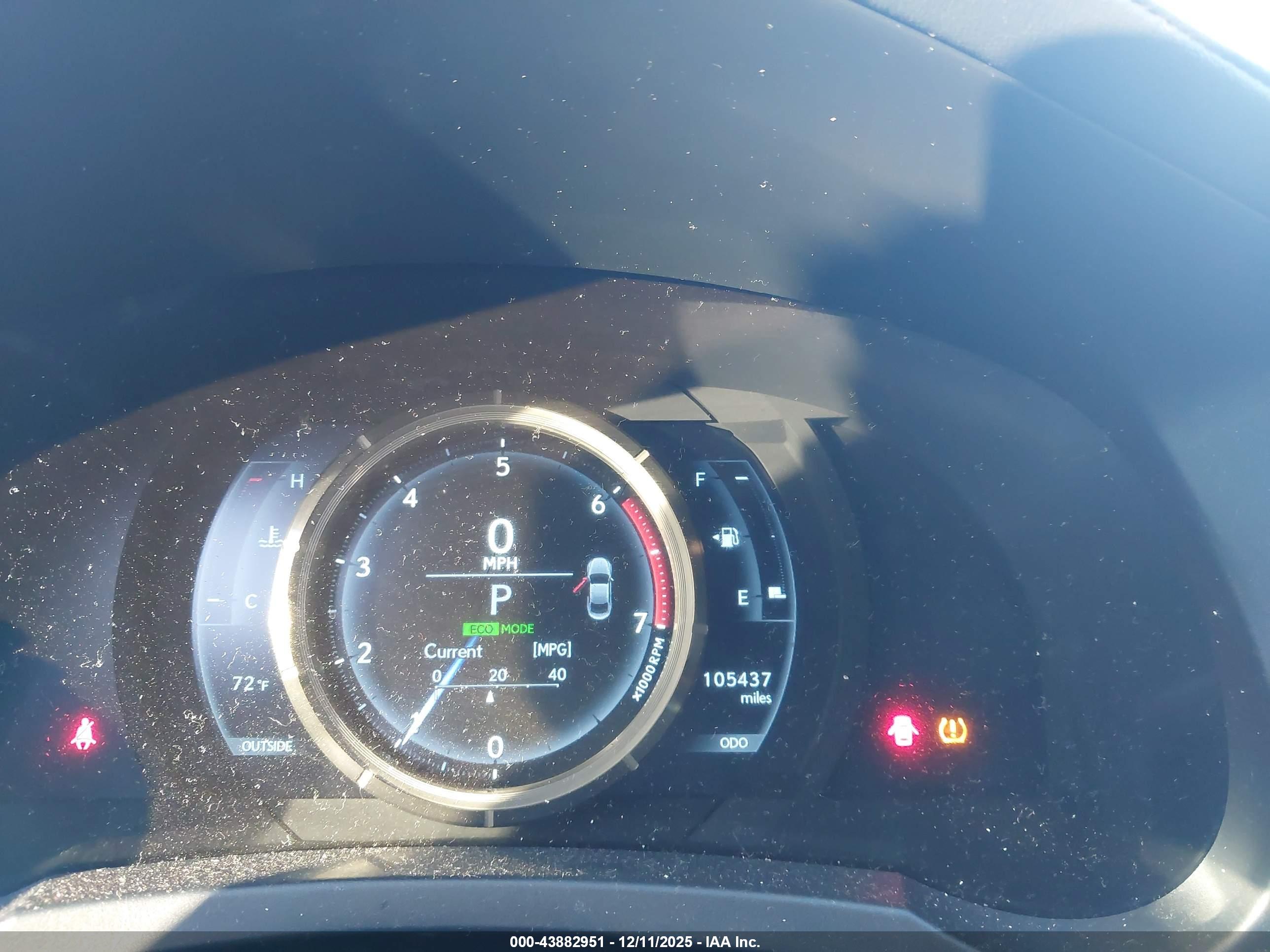 LEXUS RC image 7