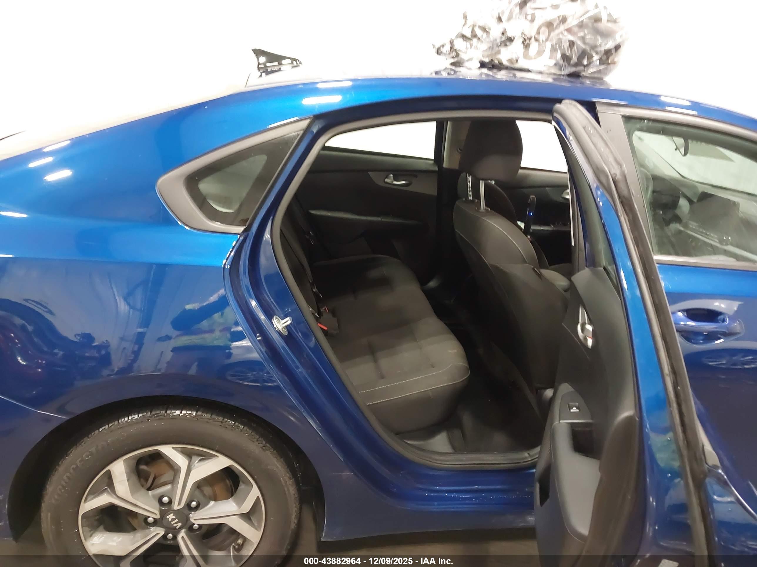 KIA FORTE image 8