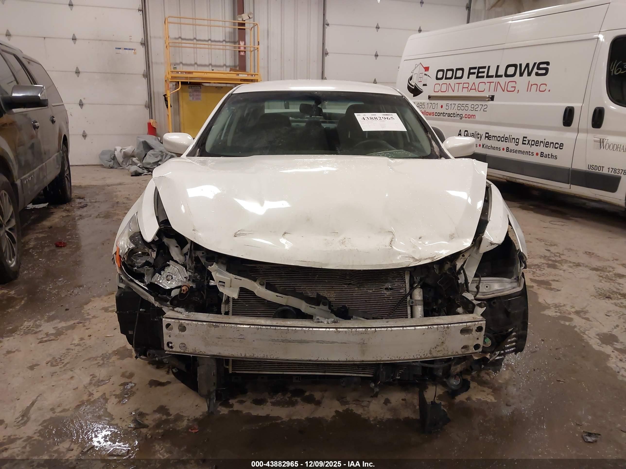 NISSAN ALTIMA image 6