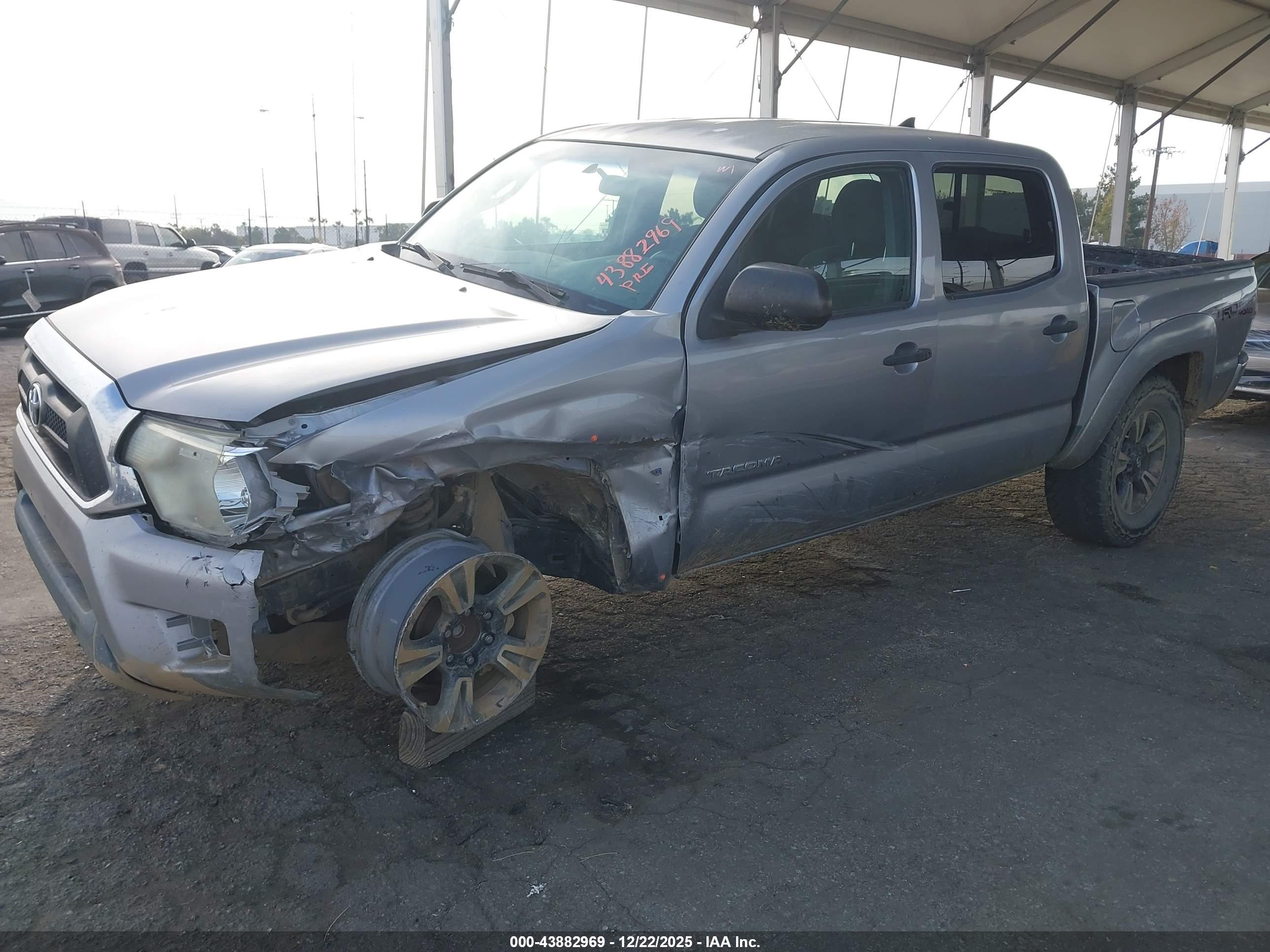 TOYOTA TACOMA image 2