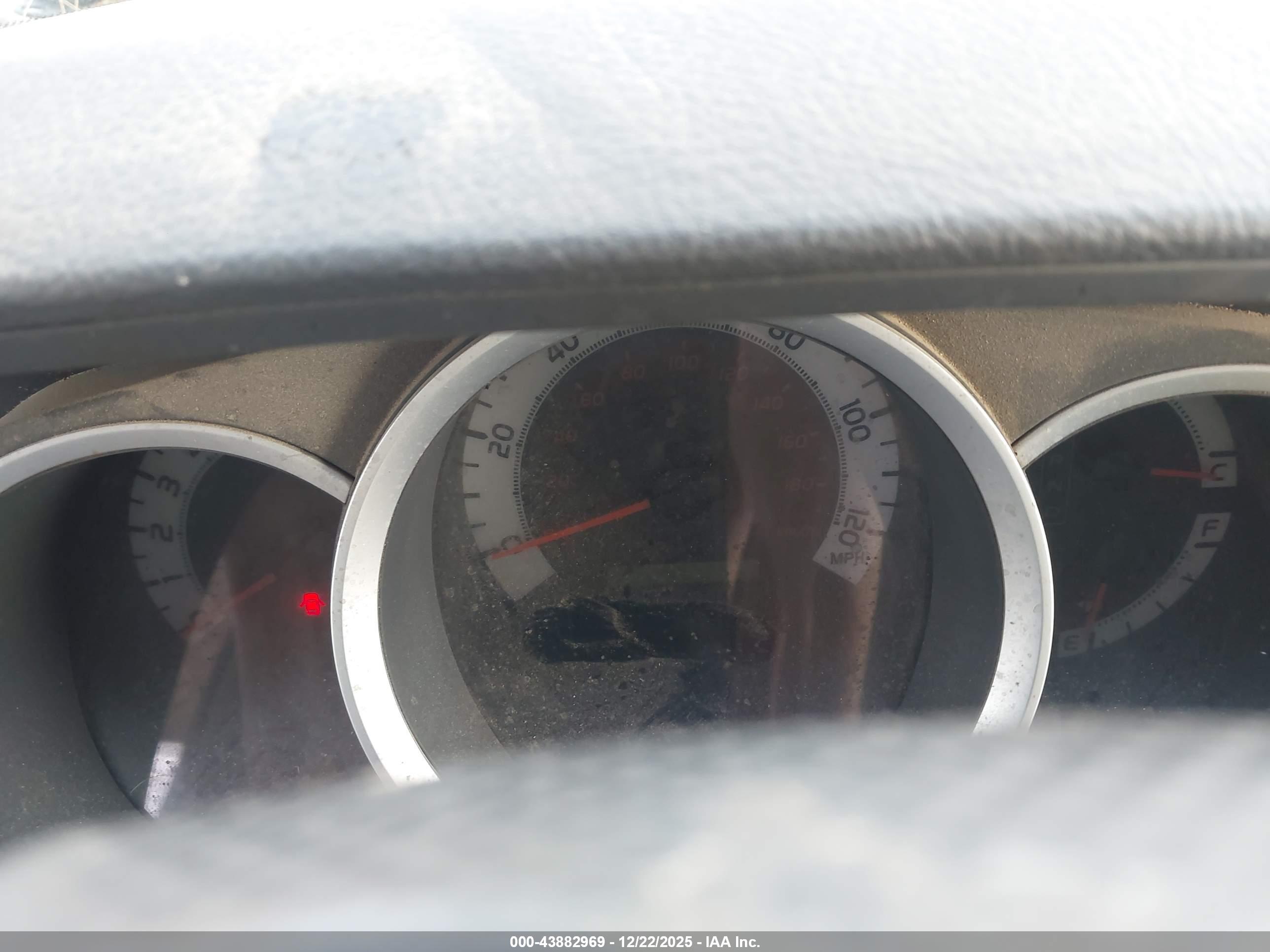 TOYOTA TACOMA image 7