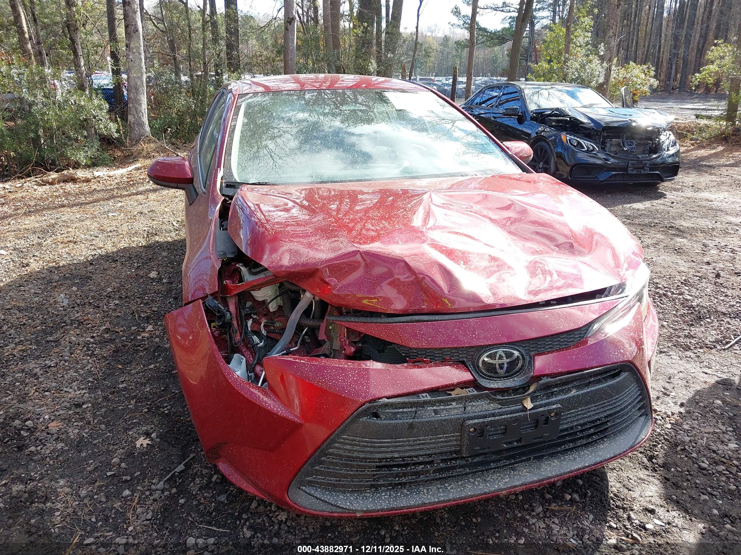 TOYOTA COROLLA image 6