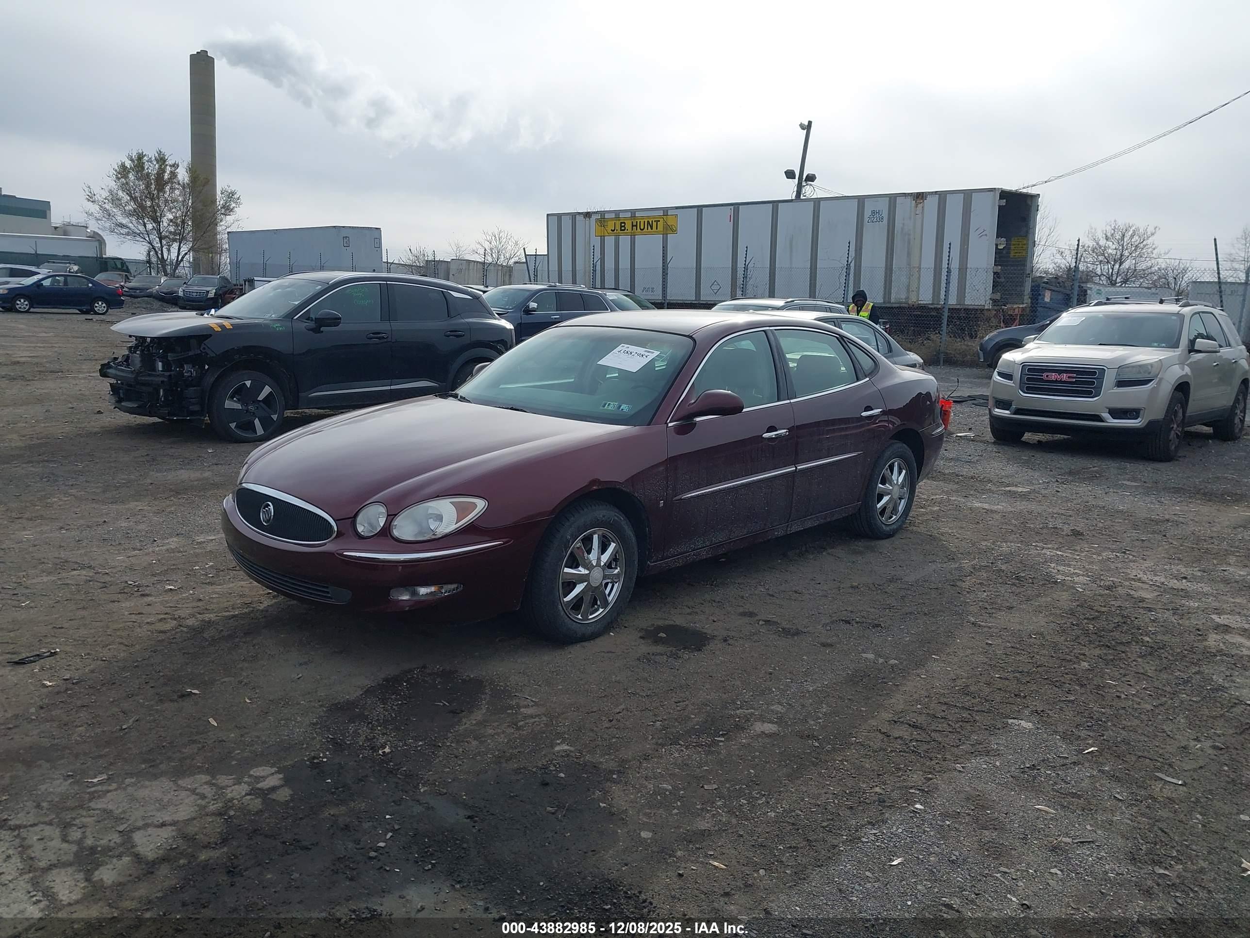 BUICK LACROSSE image 2