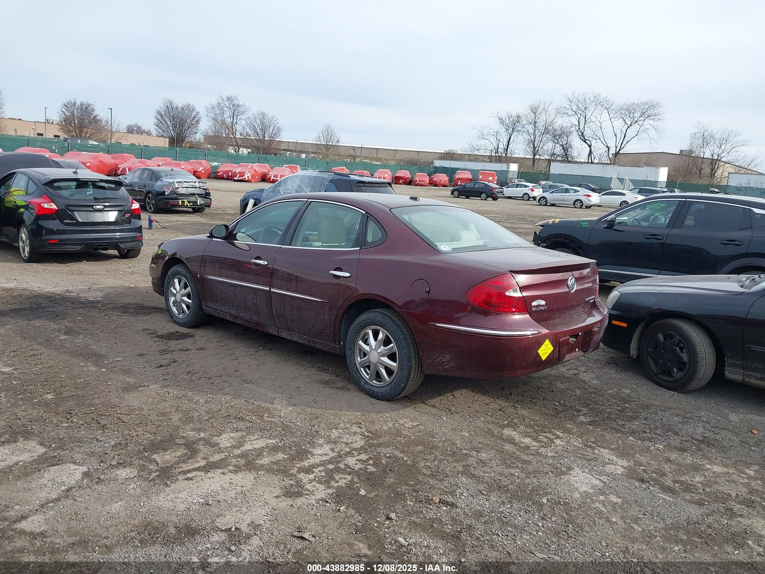 BUICK LACROSSE image 3