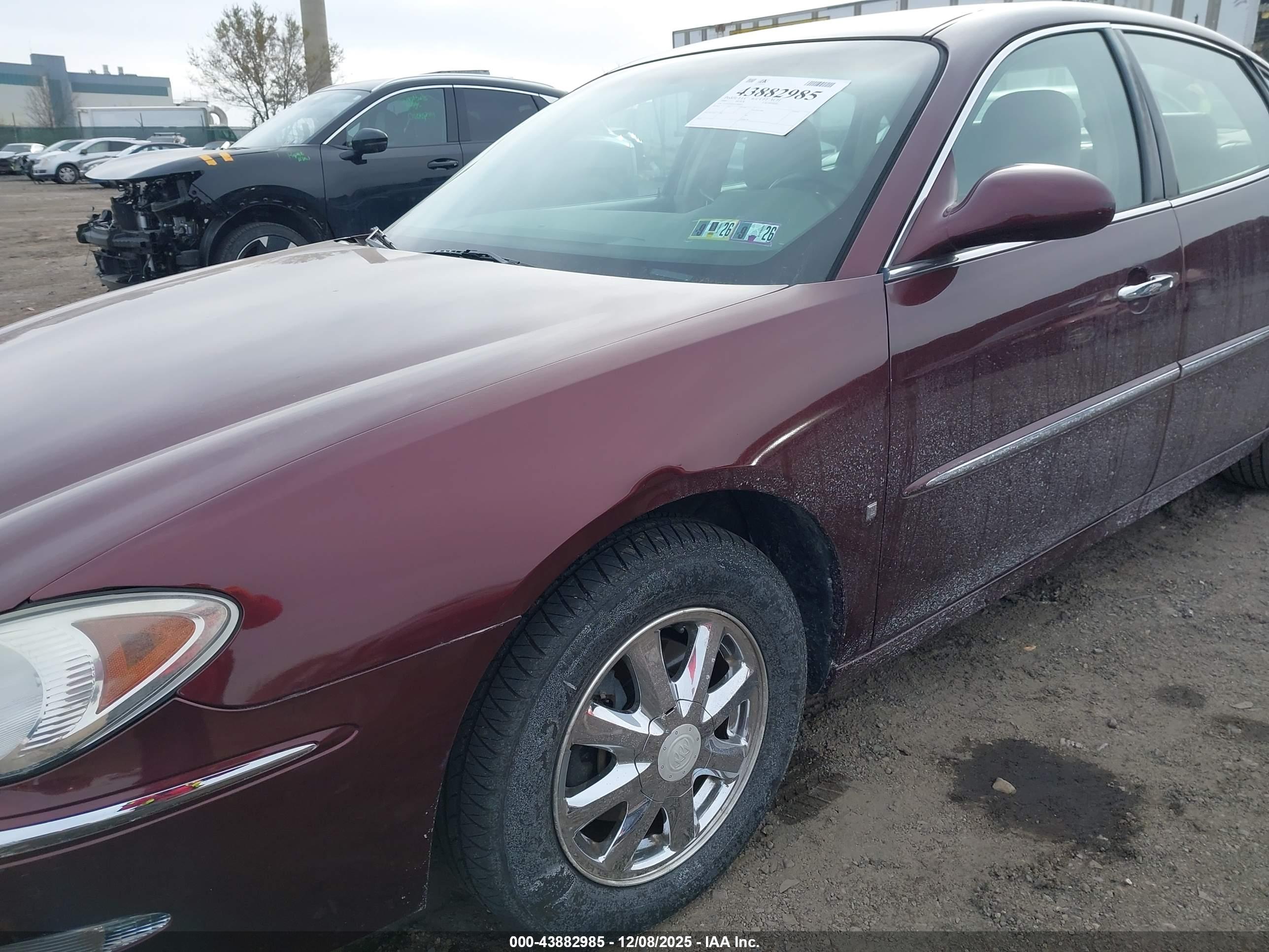 BUICK LACROSSE image 6