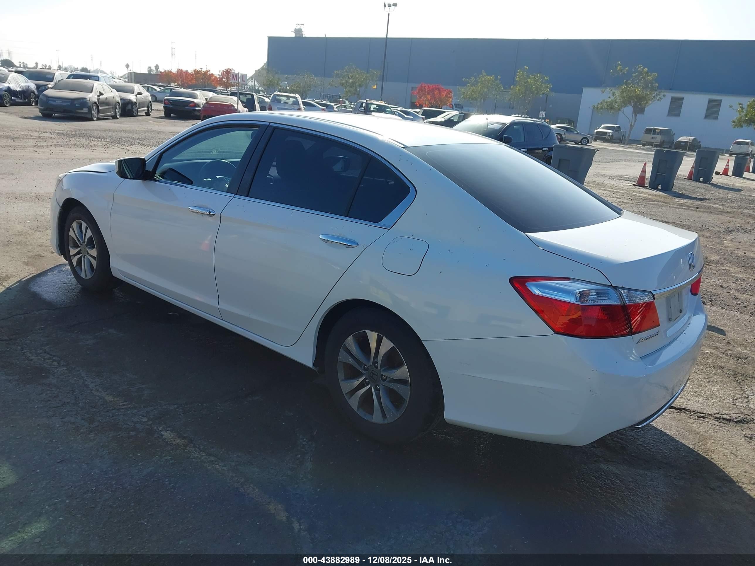 HONDA ACCORD image 3