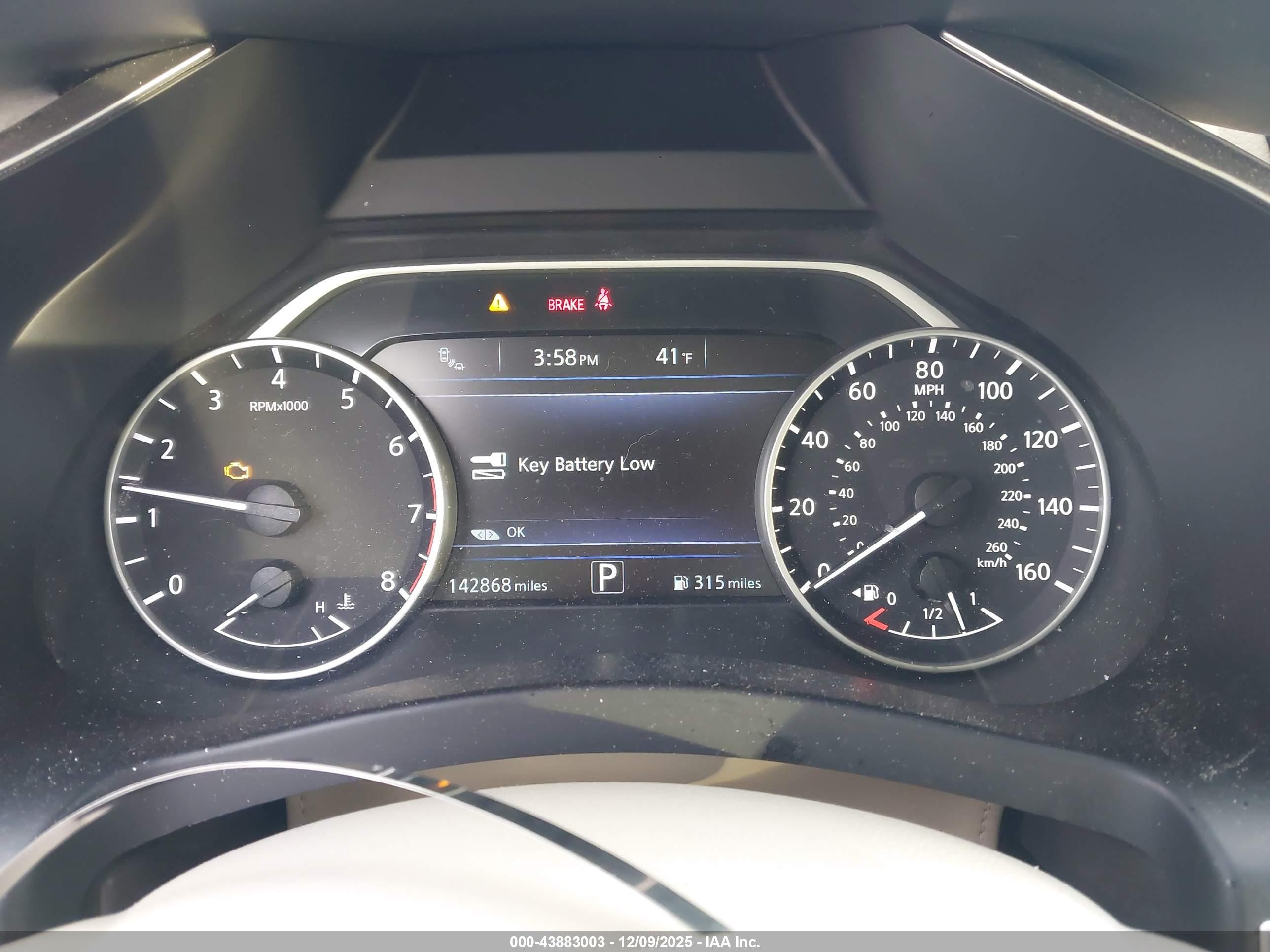 NISSAN MURANO image 7