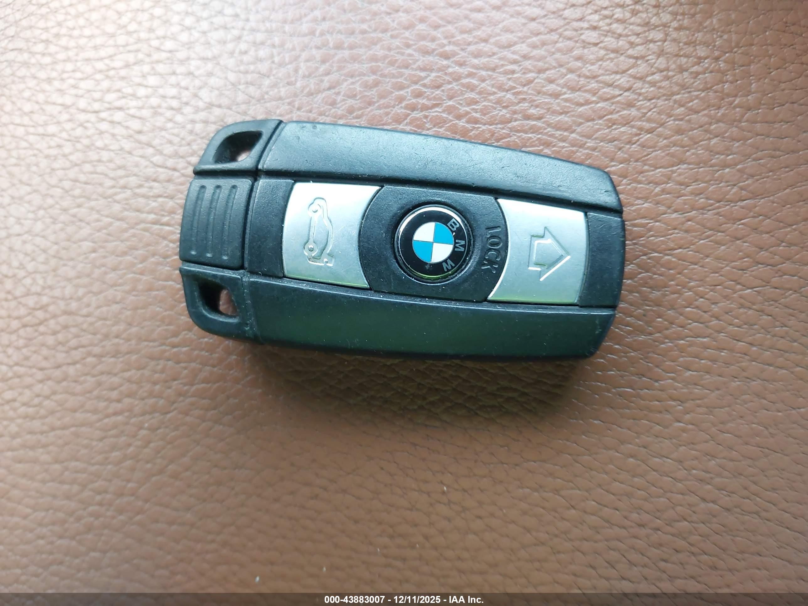 BMW 328I image 11