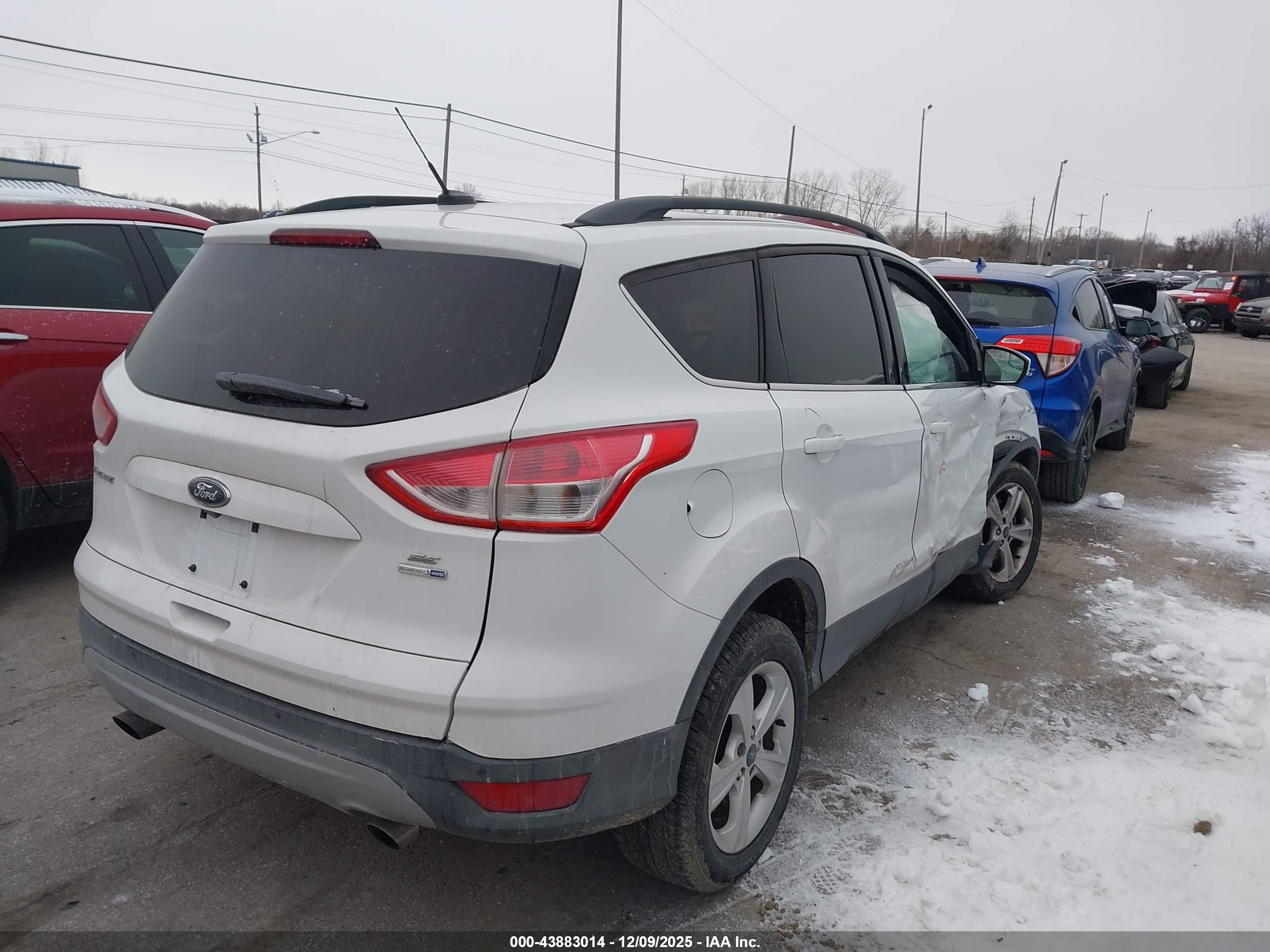 FORD ESCAPE image 4