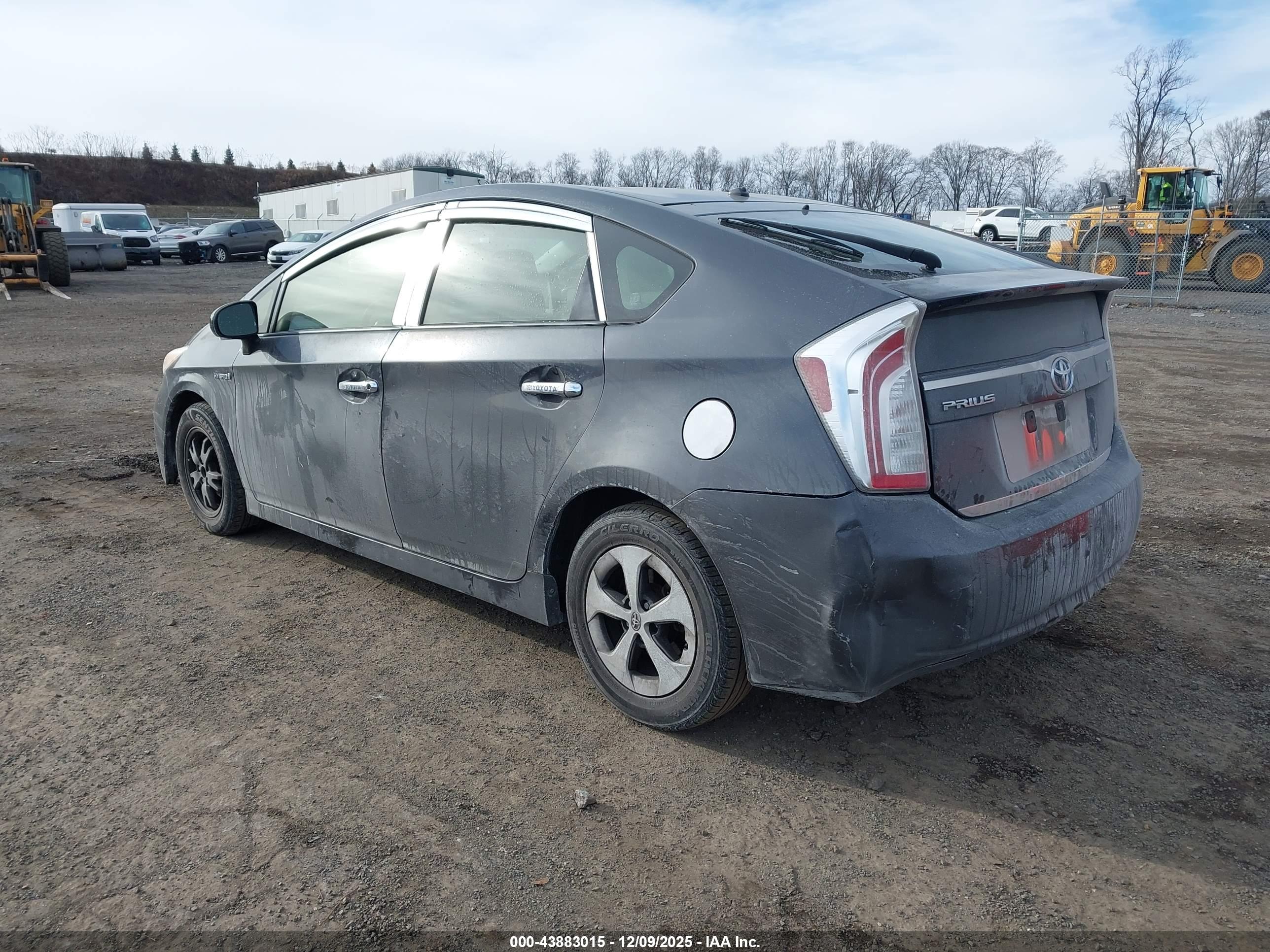TOYOTA PRIUS image 3