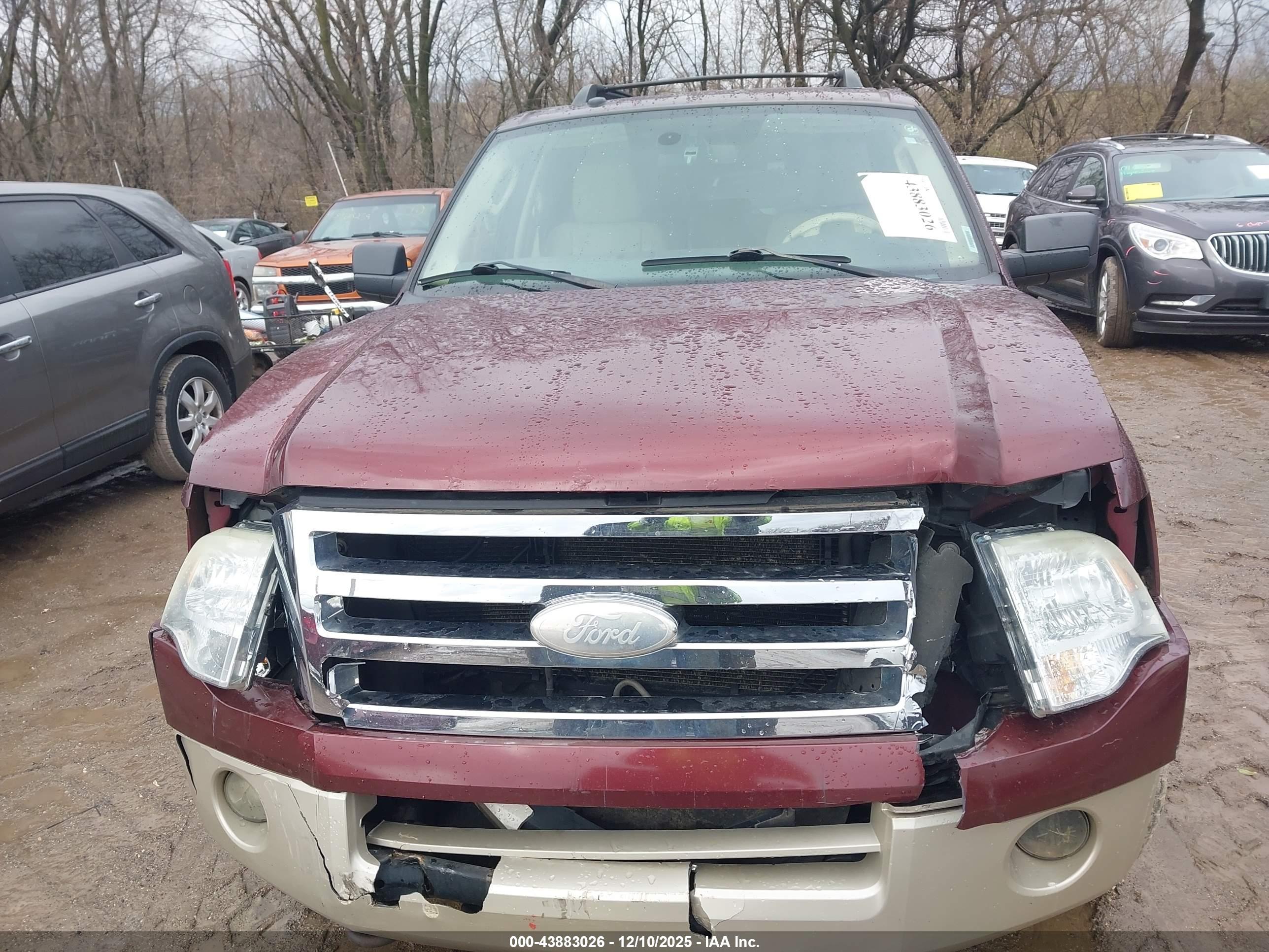 FORD EXPEDITION image 6