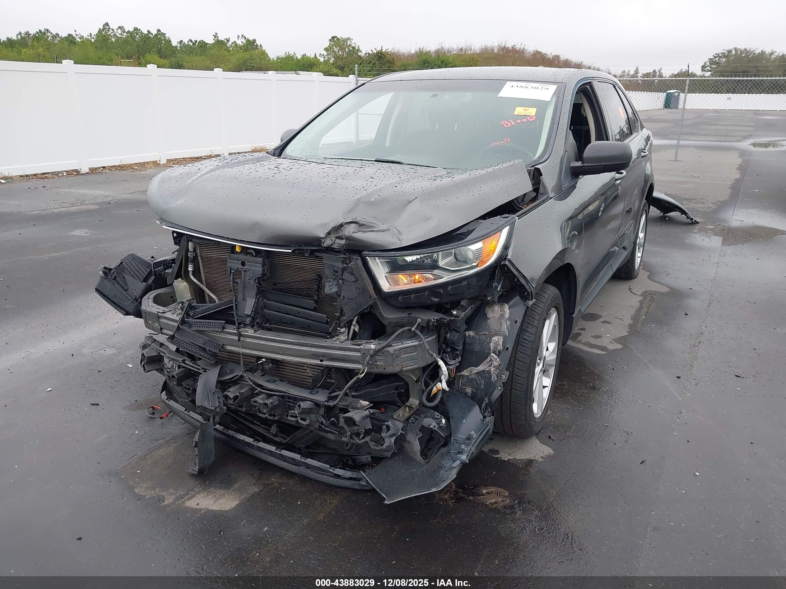 FORD EDGE image 2