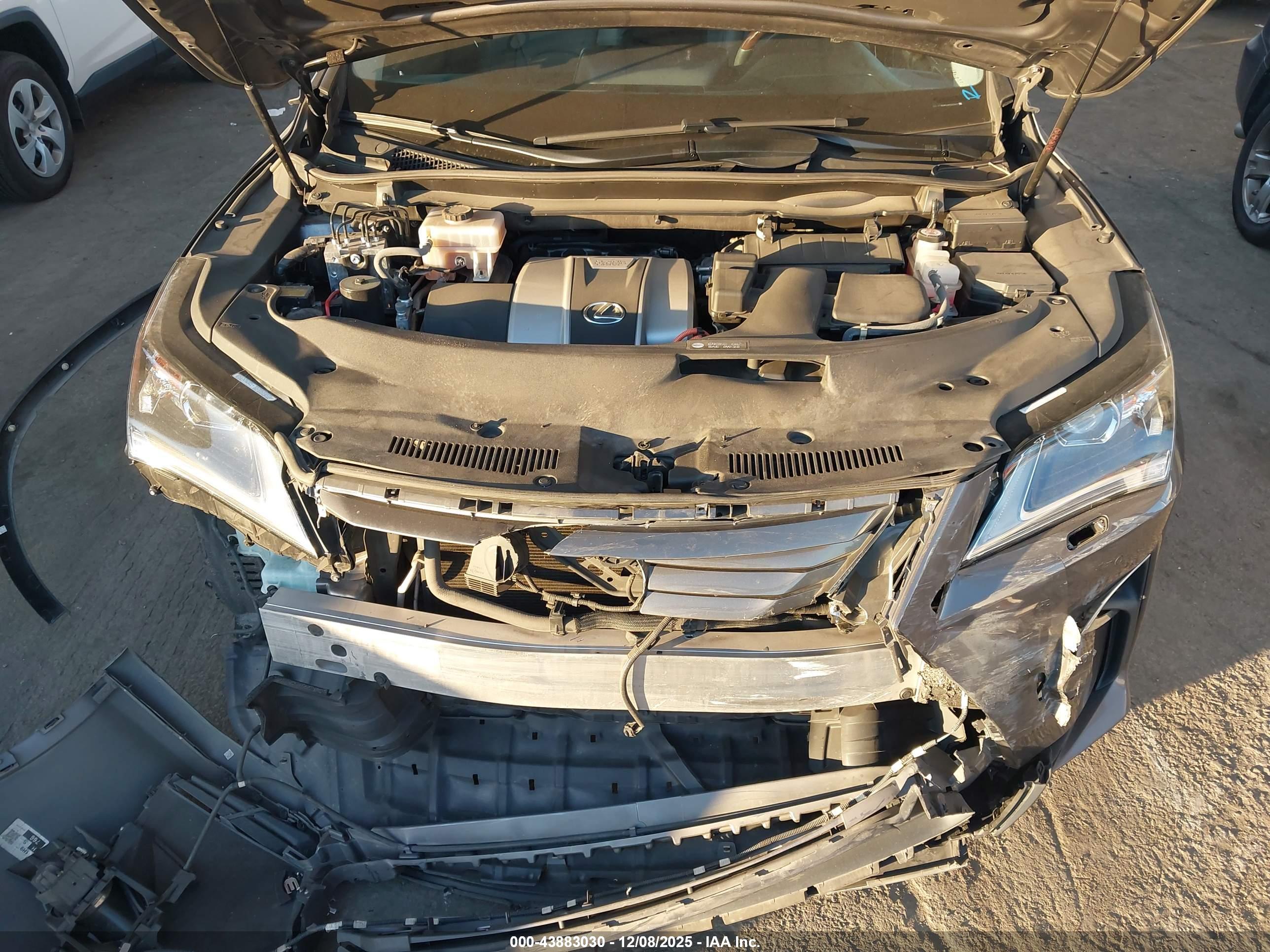 LEXUS RX image 10