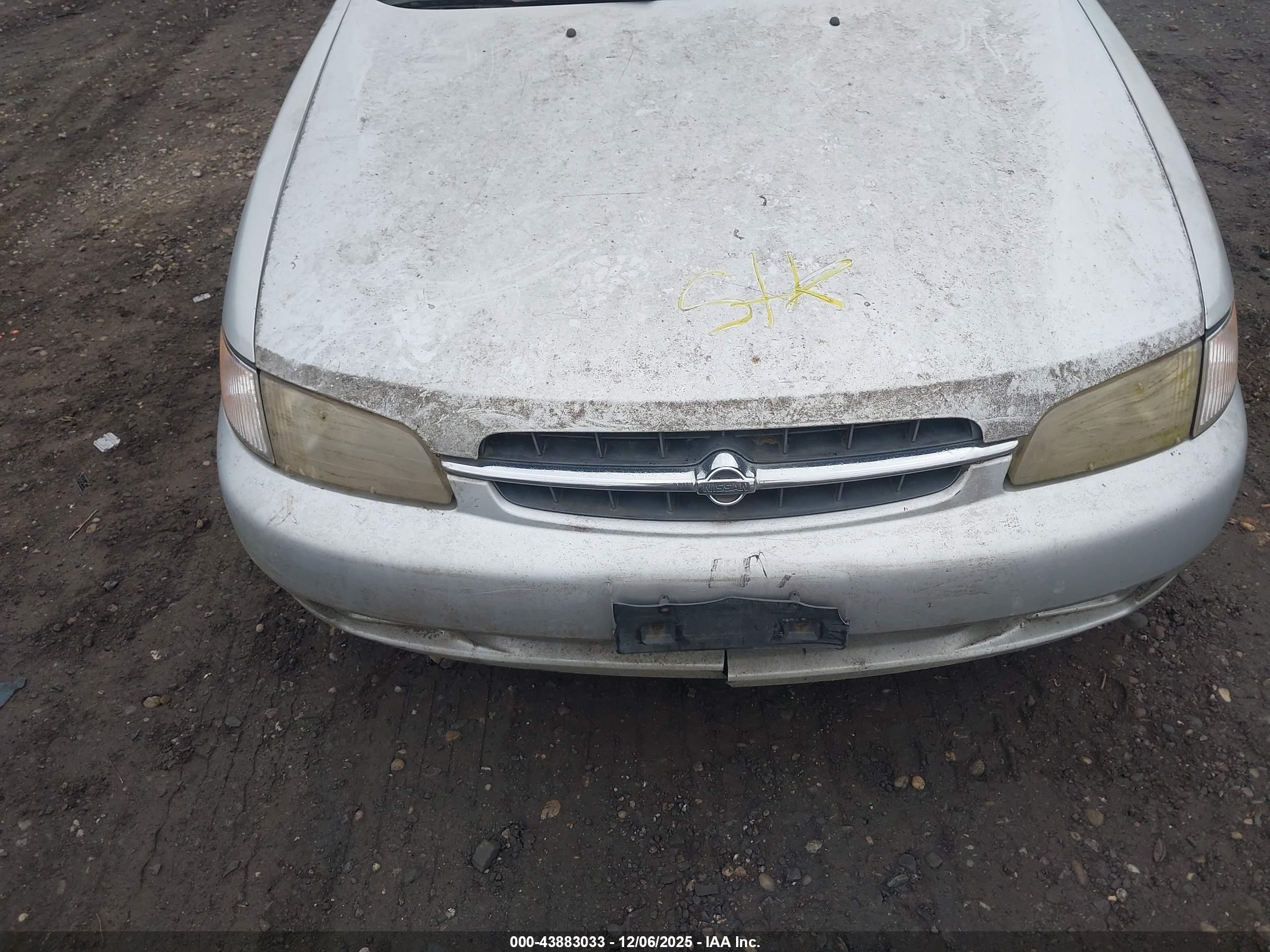 NISSAN ALTIMA image 10