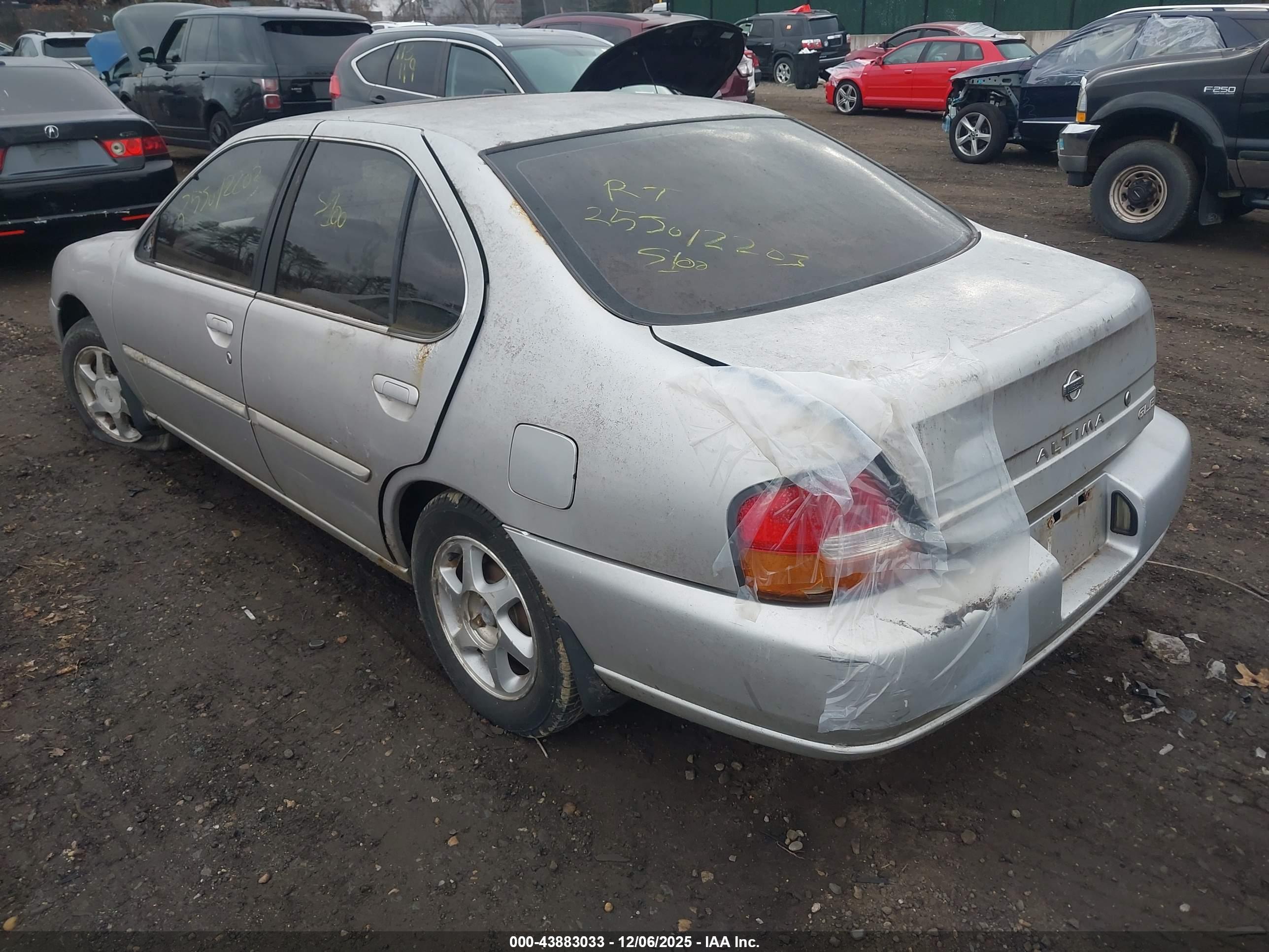 NISSAN ALTIMA image 6