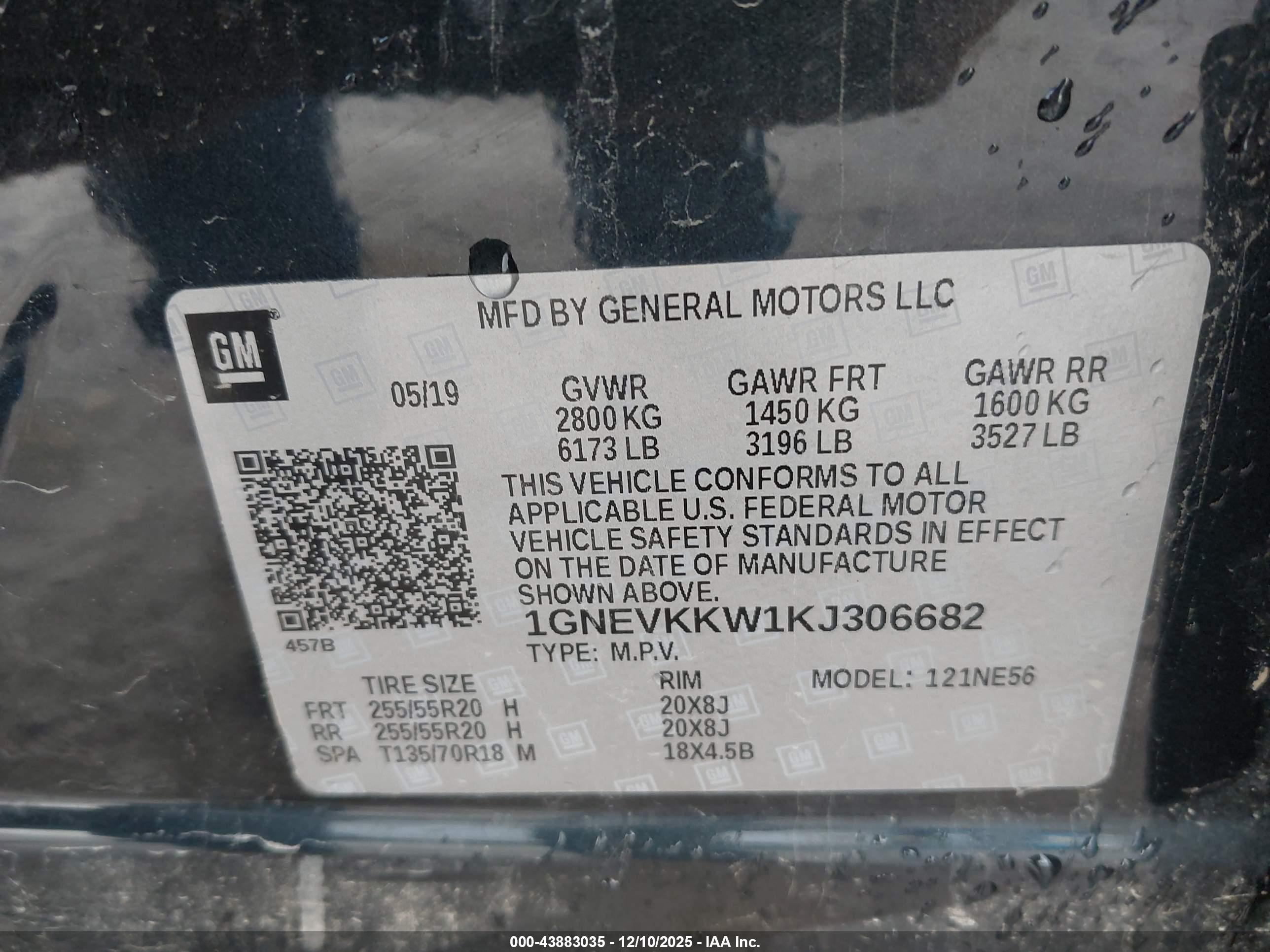 CHEVROLET TRAVERSE image 9