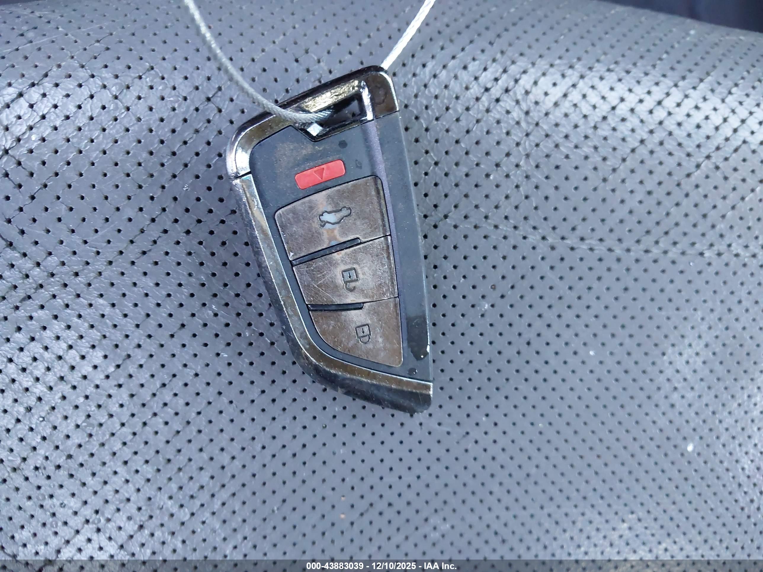 HYUNDAI ELANTRA image 11