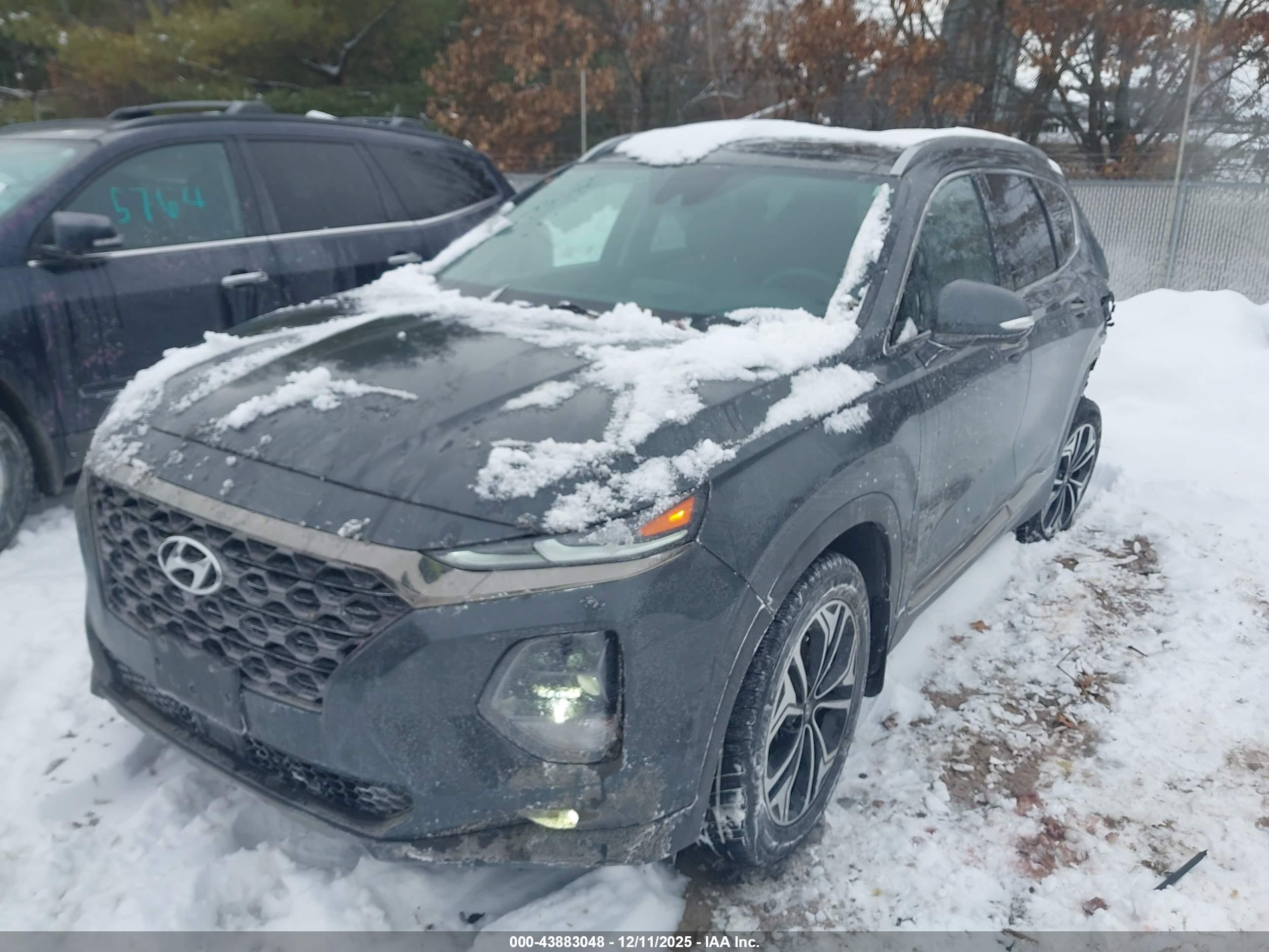 HYUNDAI SANTA image 2