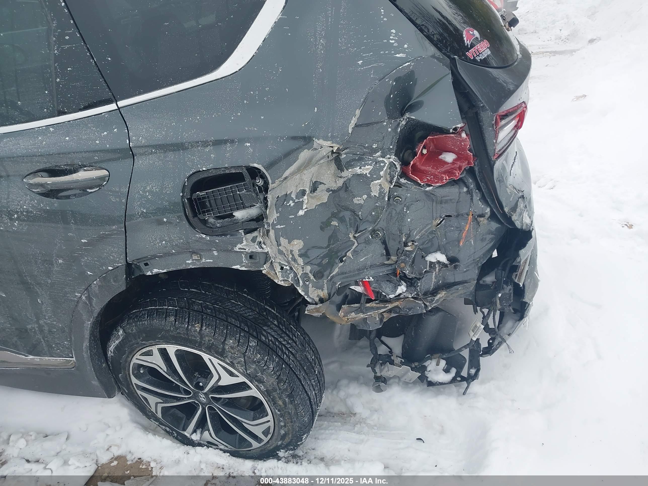 HYUNDAI SANTA image 6