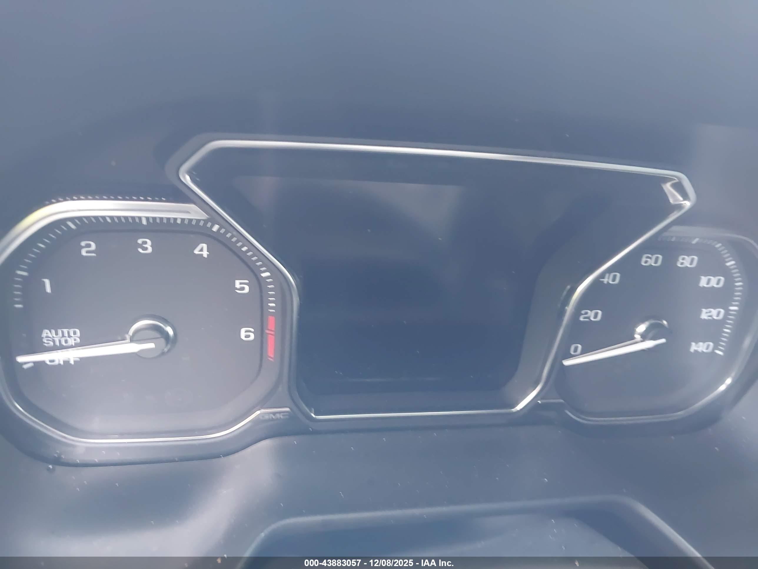 GMC YUKON image 7