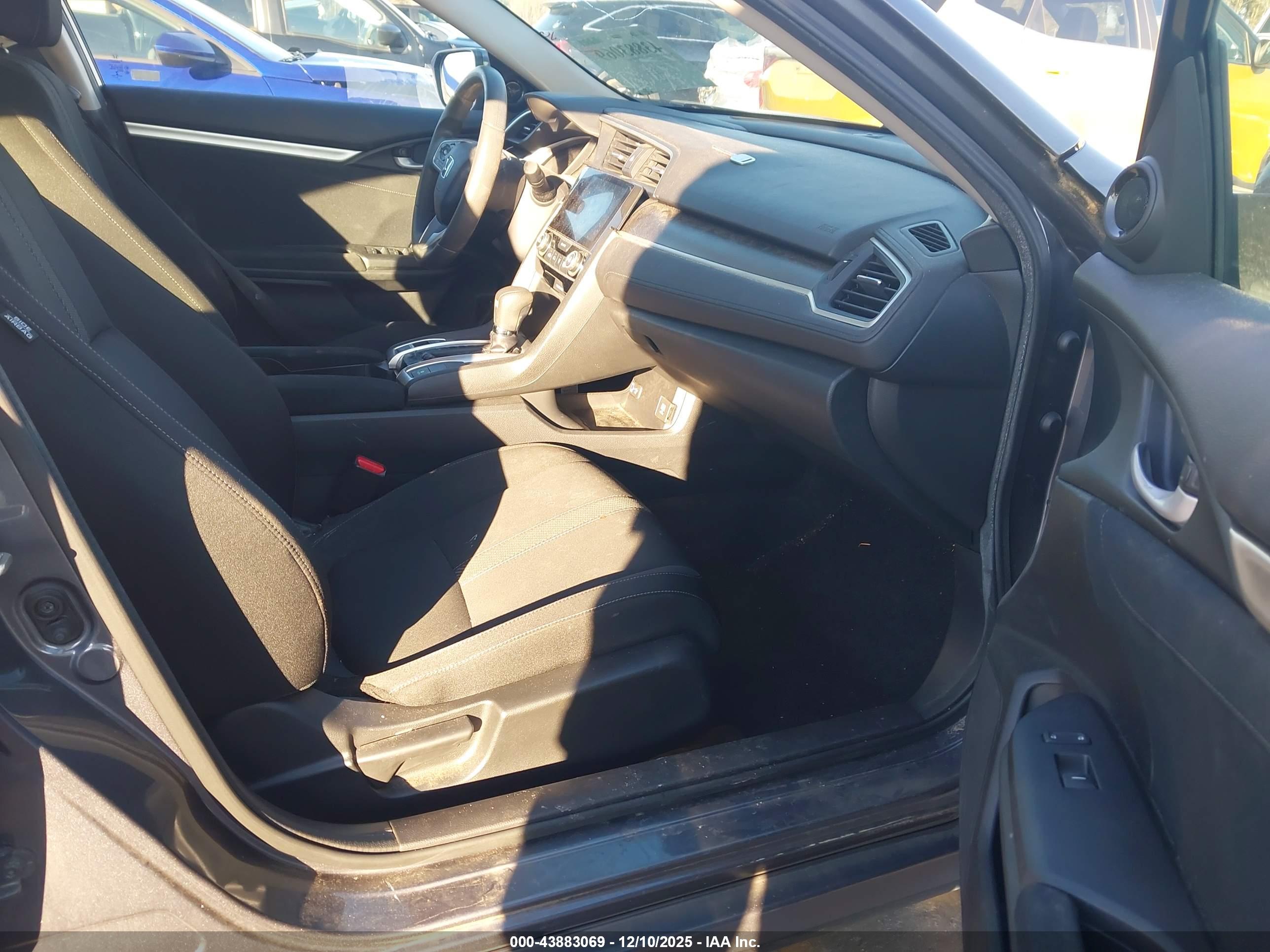 HONDA CIVIC image 5