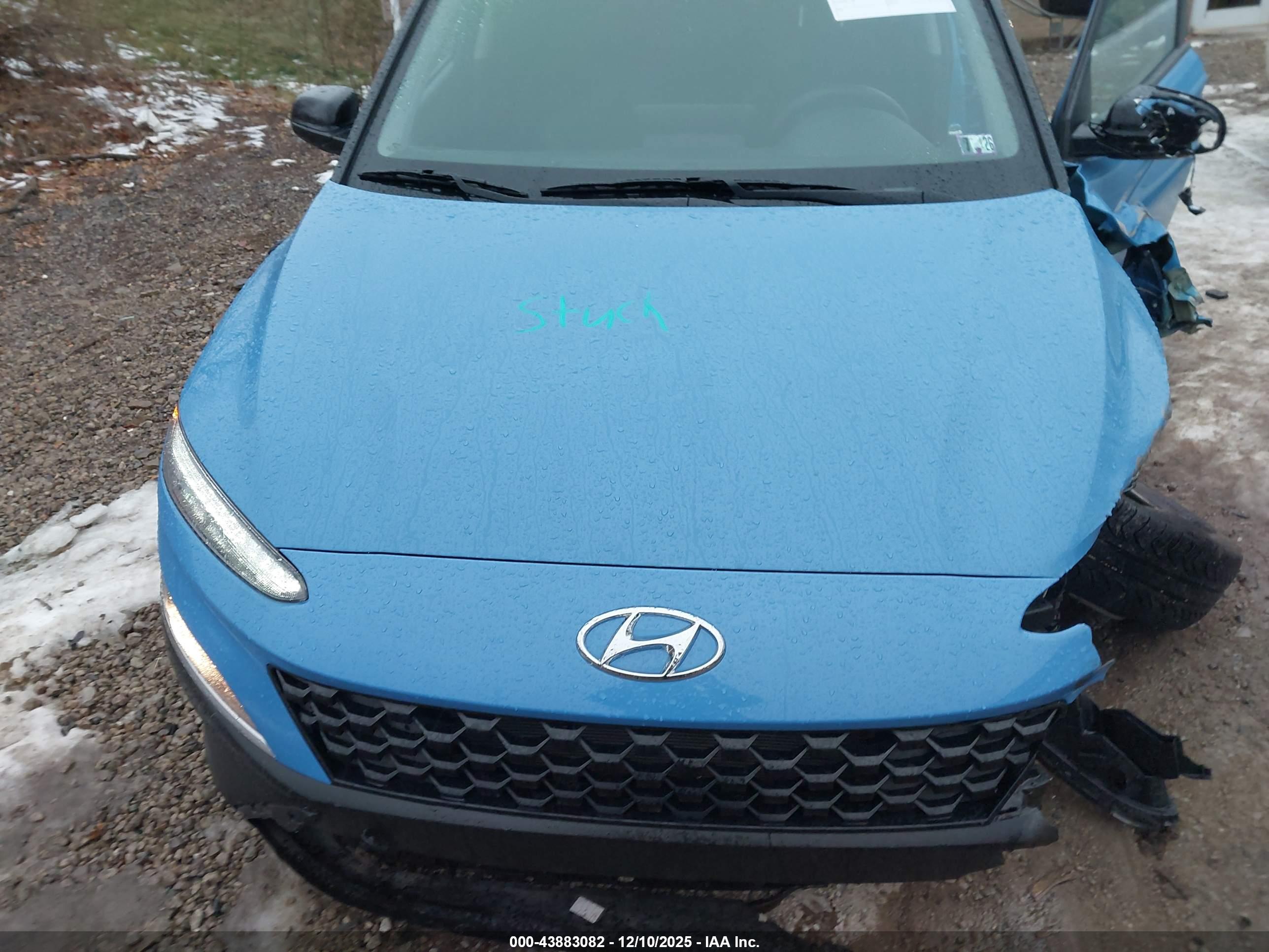 HYUNDAI KONA image 10