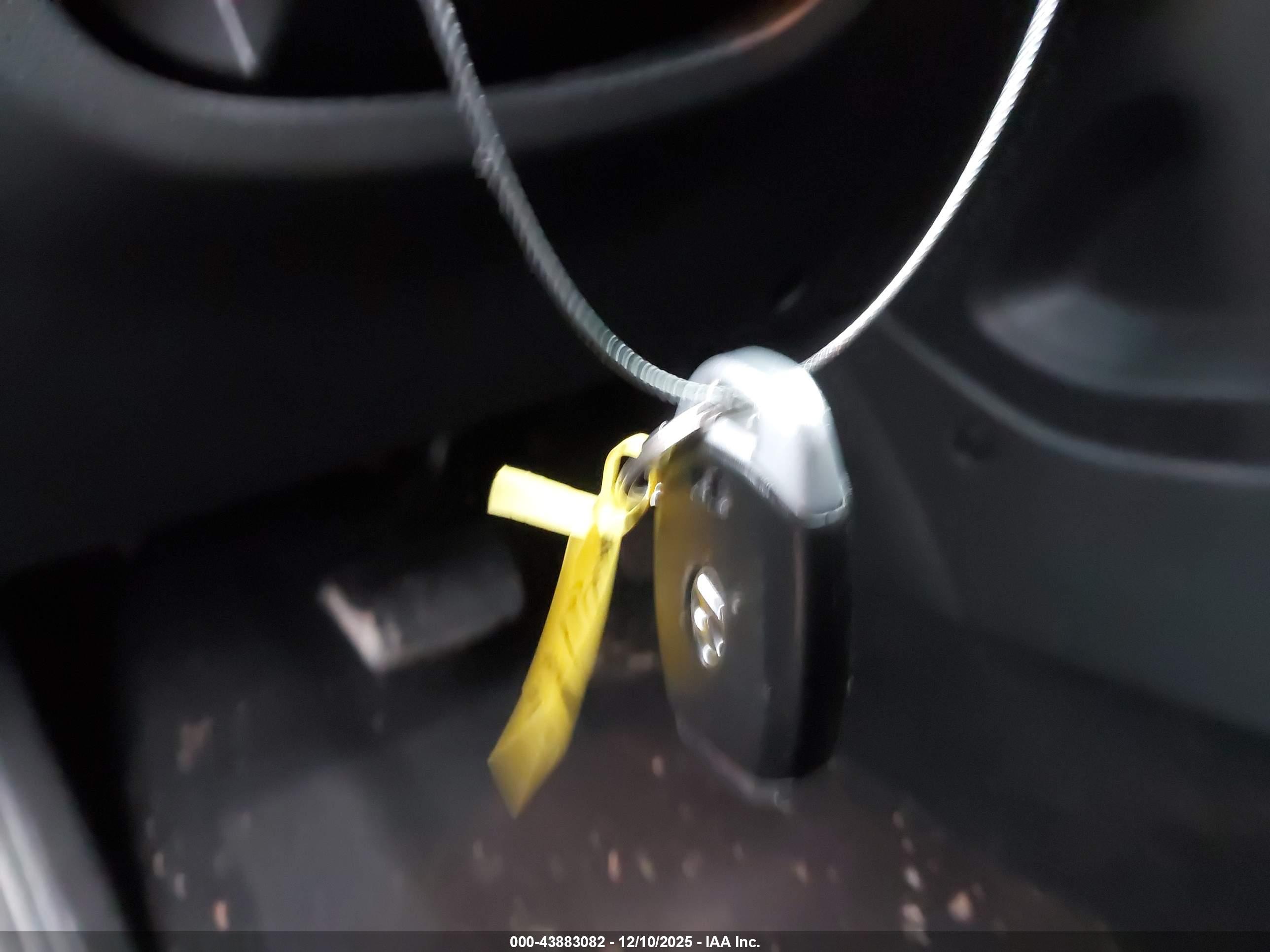 HYUNDAI KONA image 11