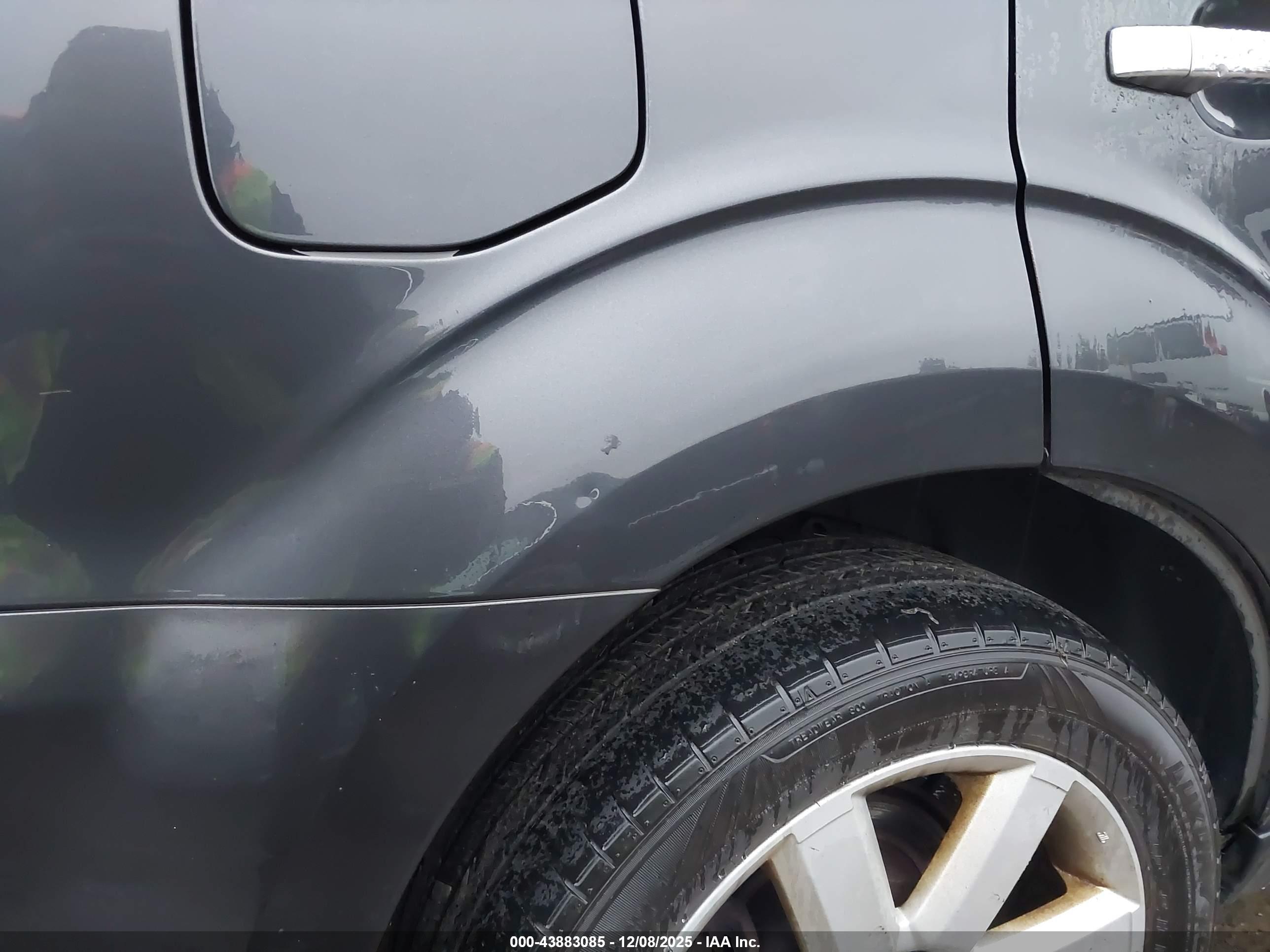 SUBARU FORESTER image 6