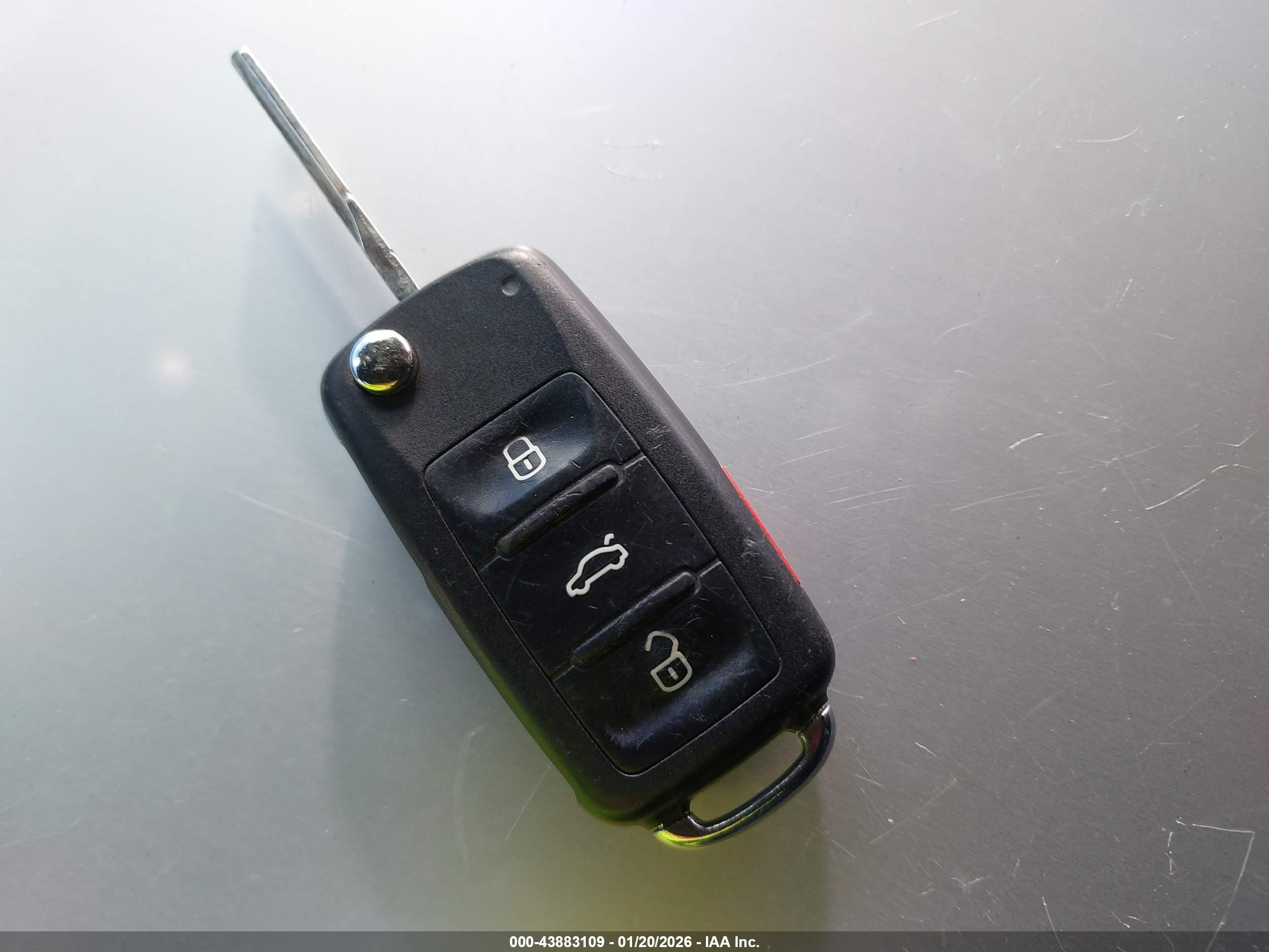 VOLKSWAGEN EOS image 11