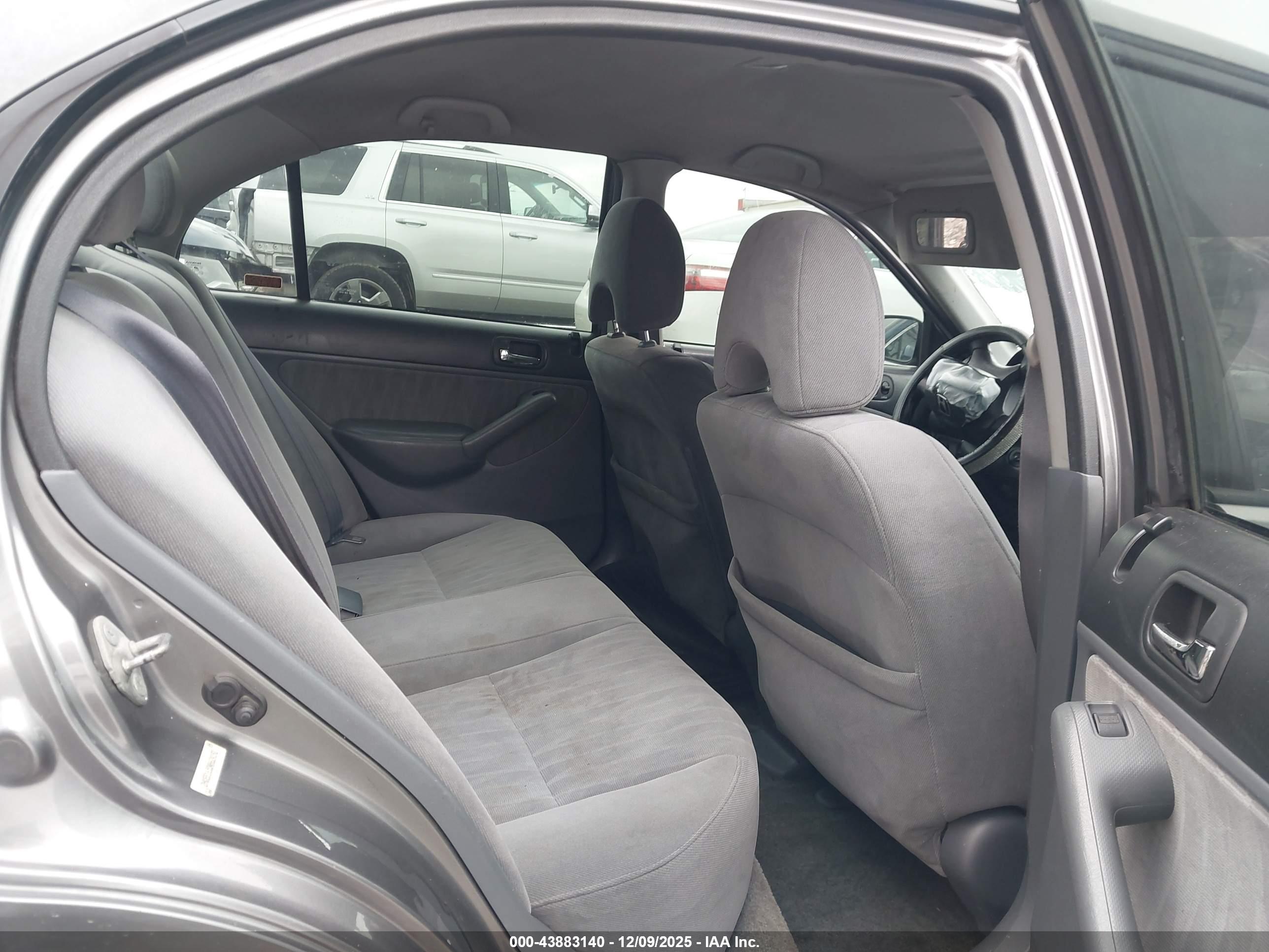 HONDA CIVIC image 8