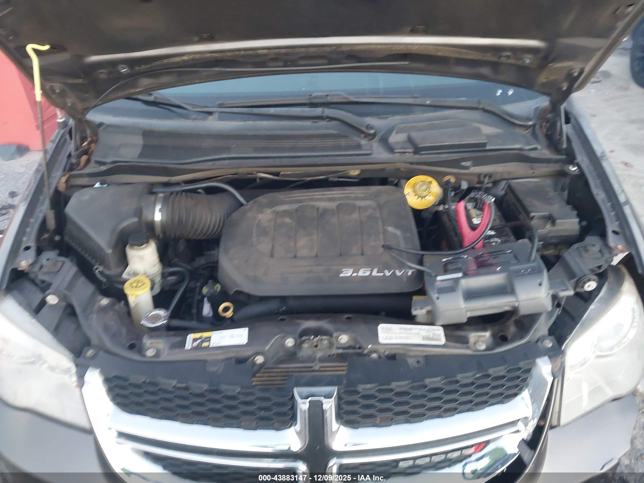 DODGE GRAND image 10