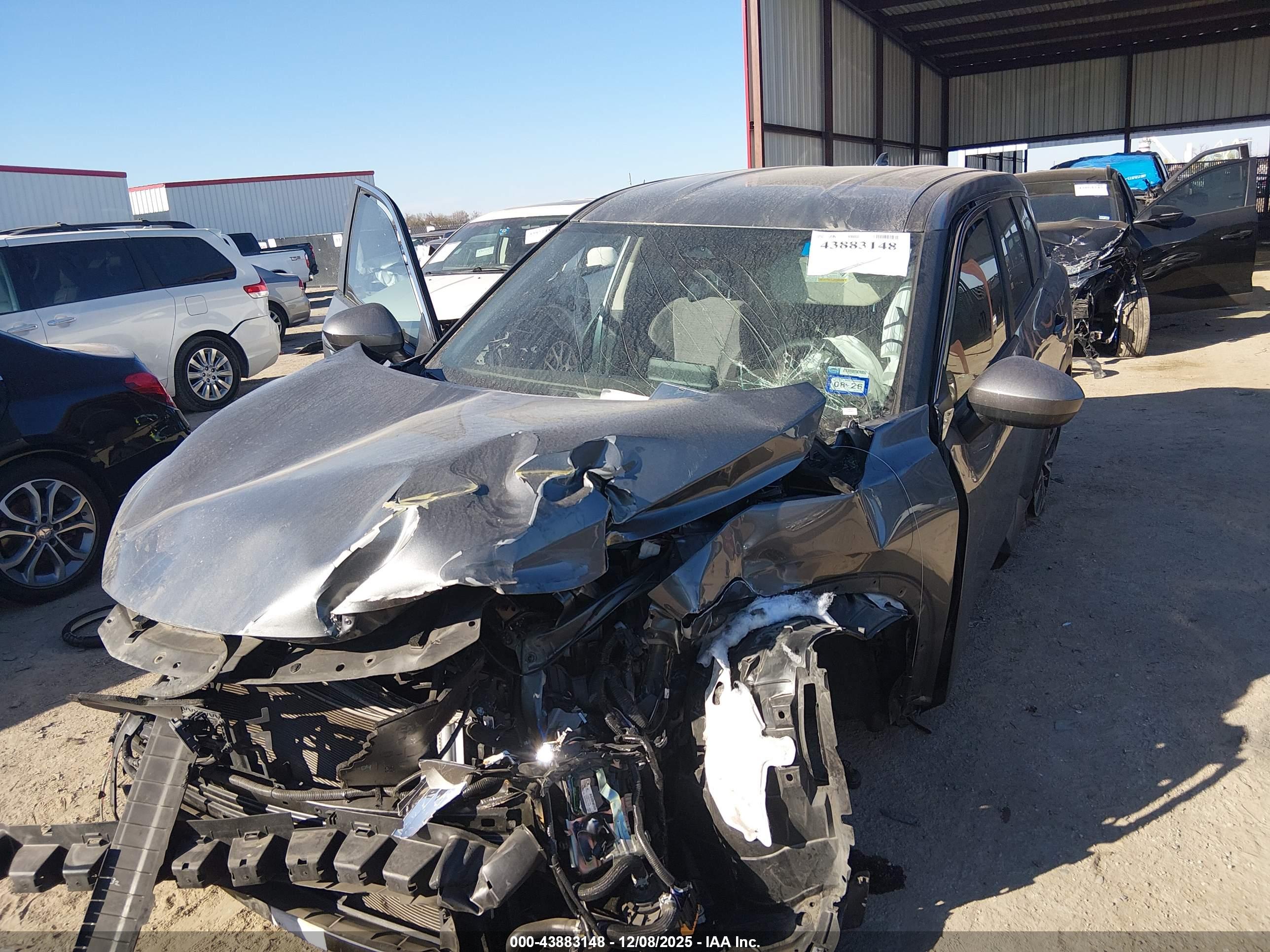 NISSAN ROGUE image 6