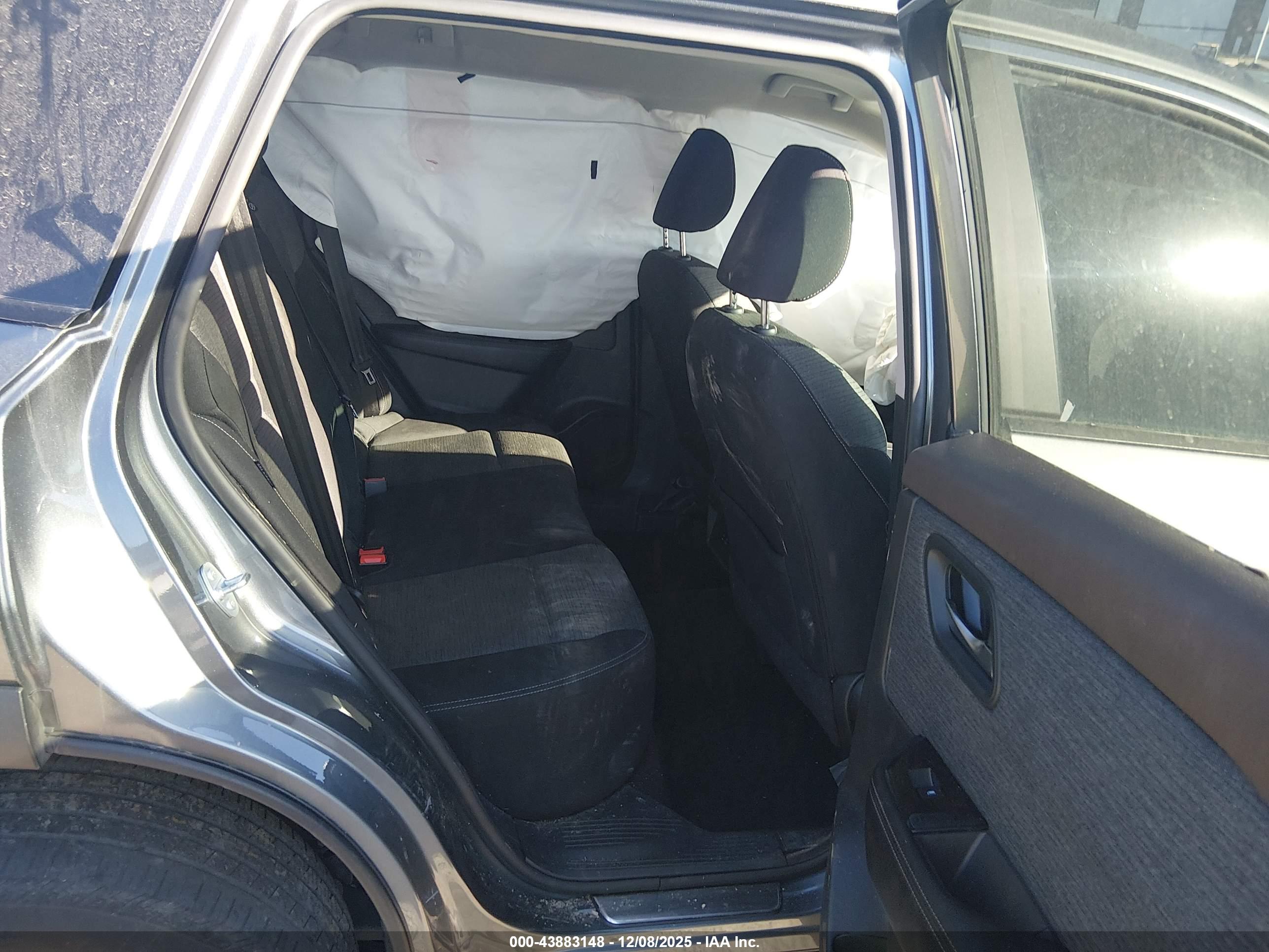 NISSAN ROGUE image 8