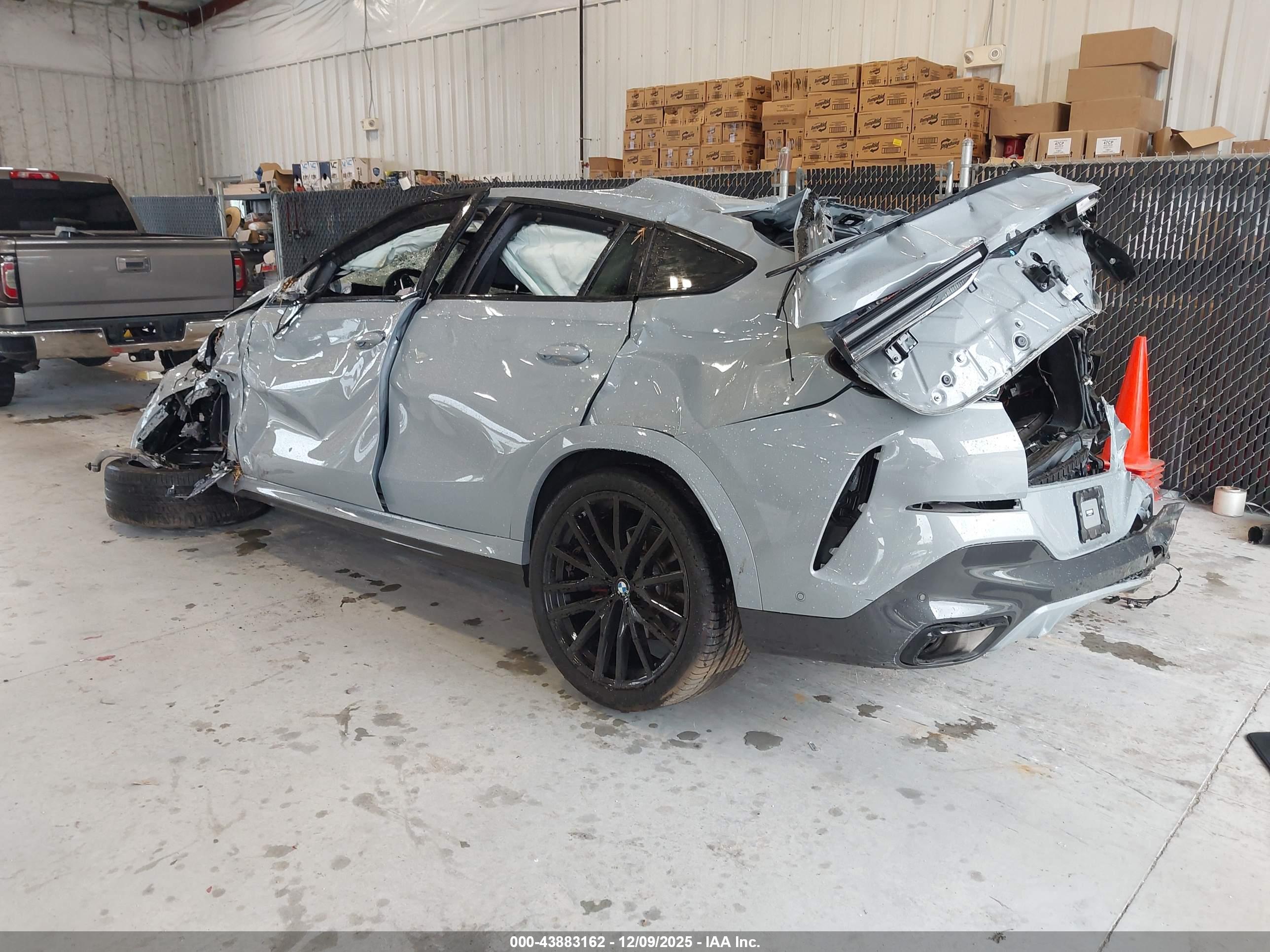 BMW X6 image 3