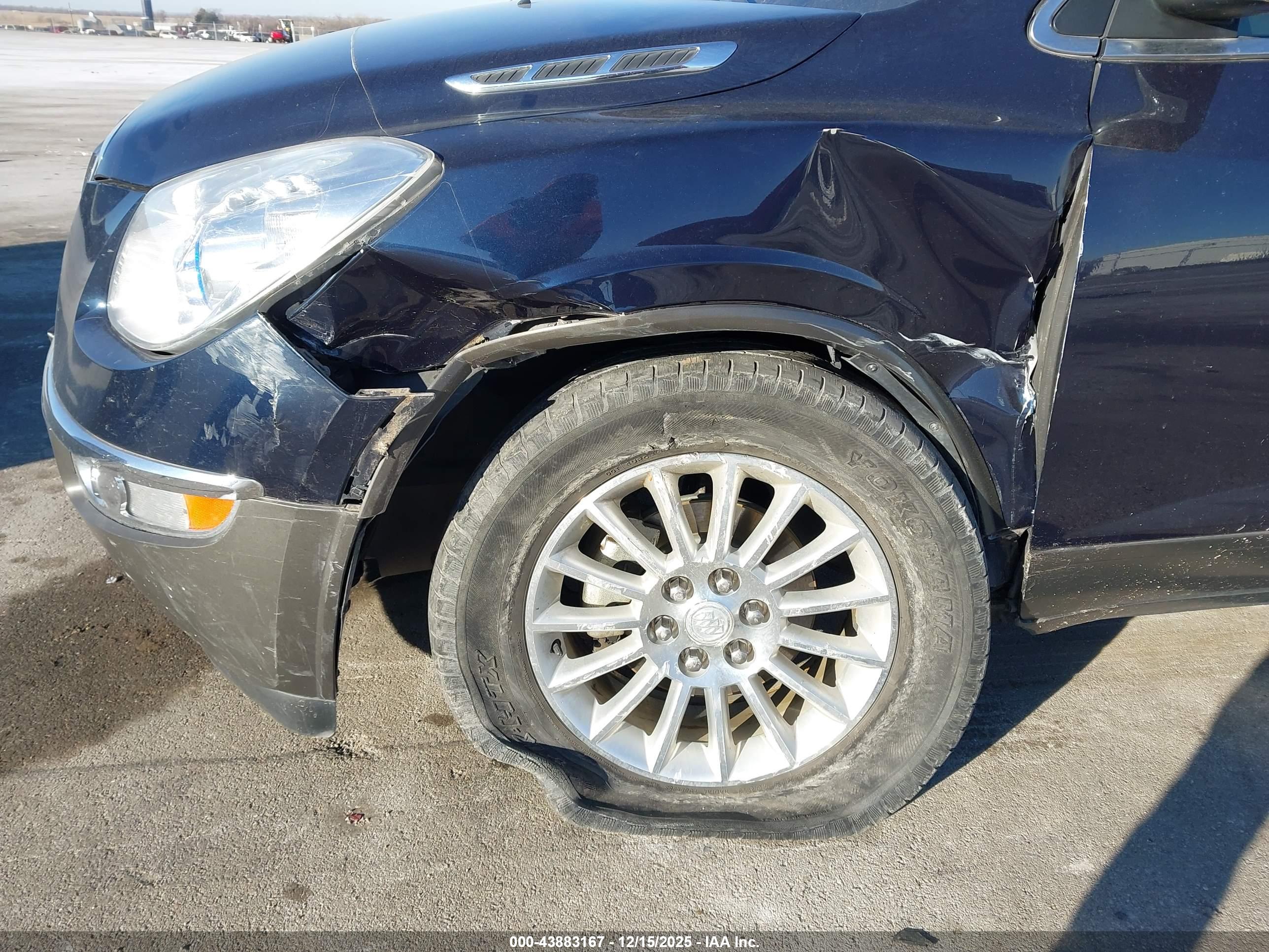 BUICK ENCLAVE image 6