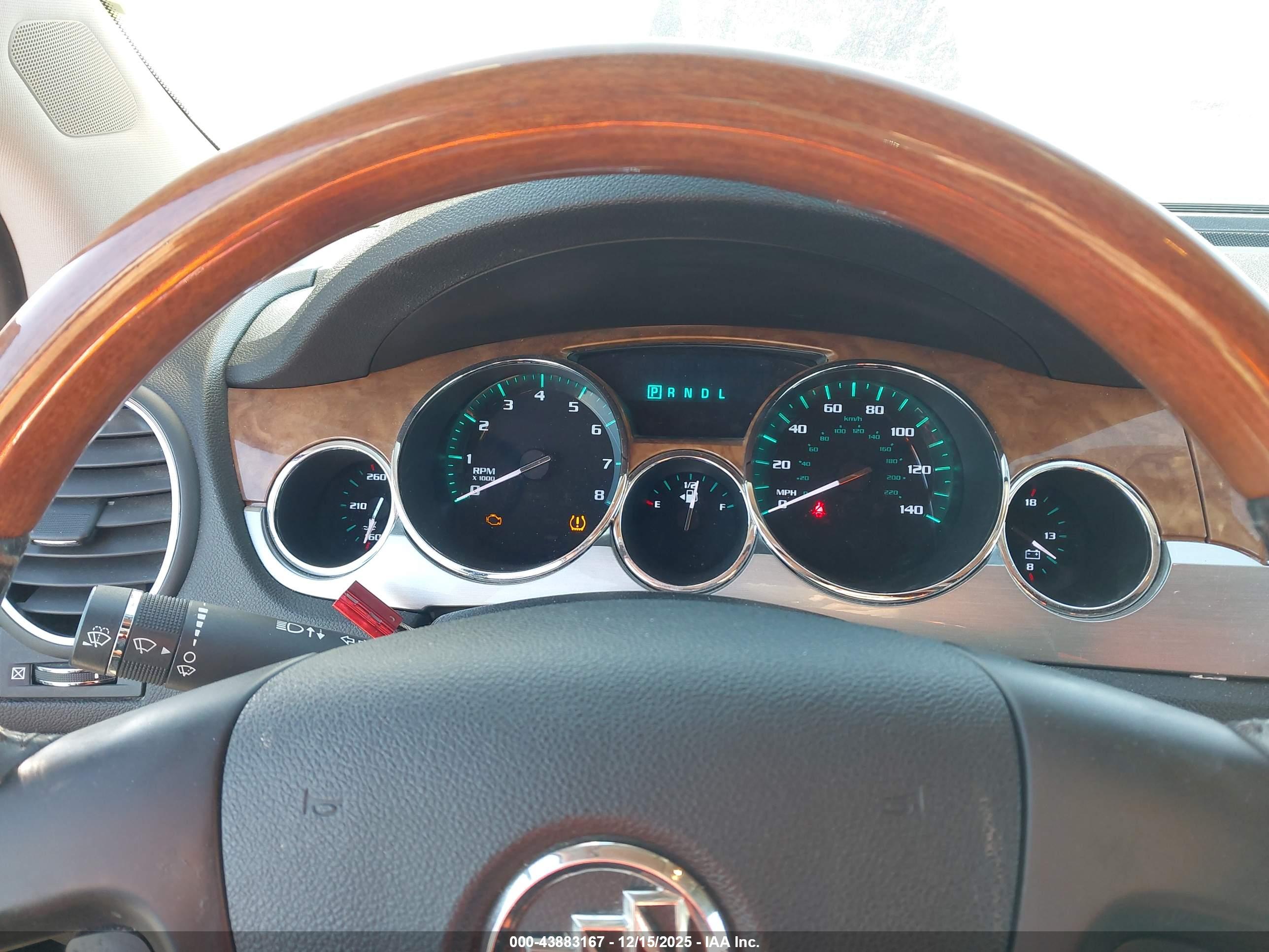 BUICK ENCLAVE image 7