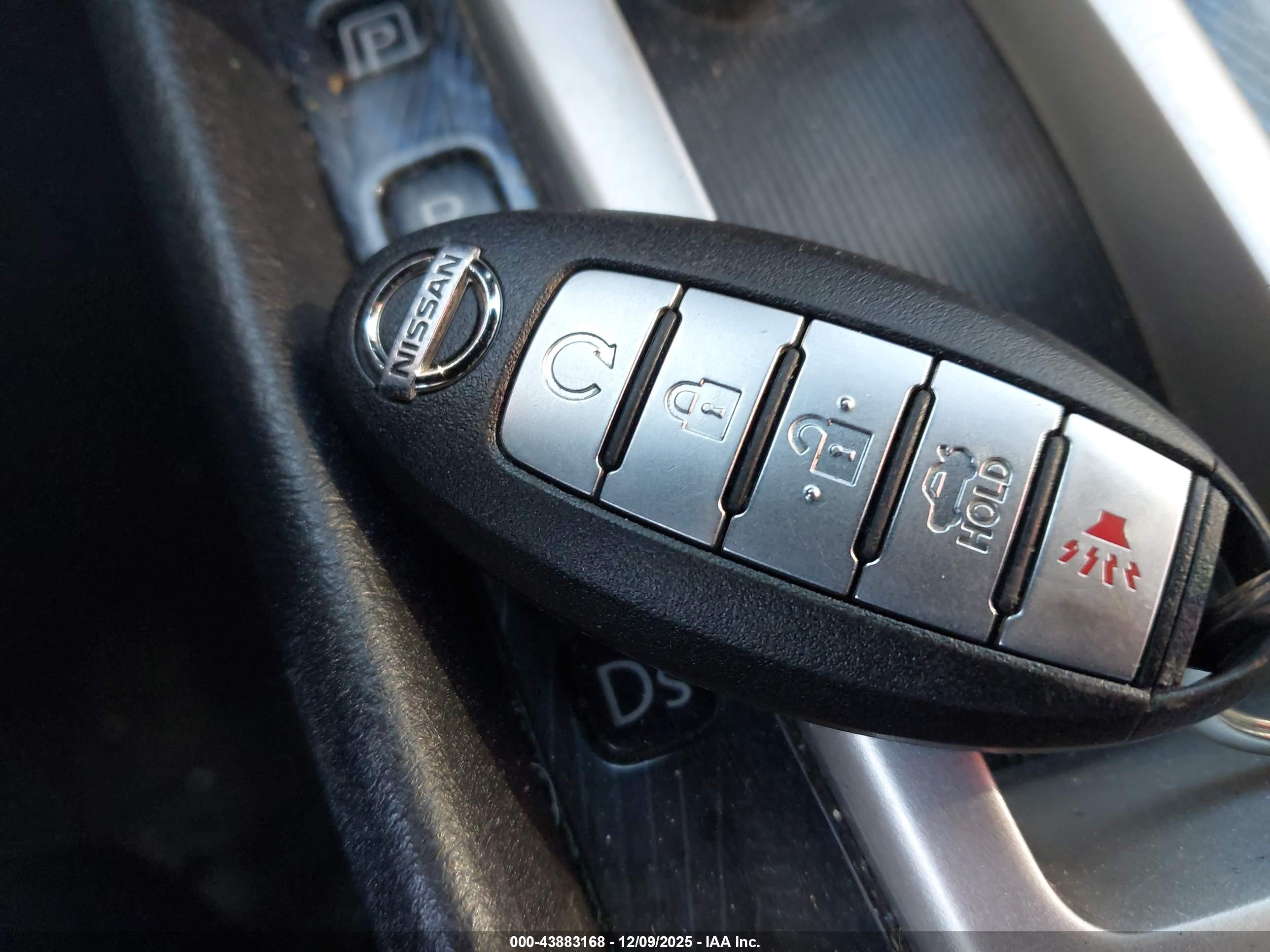 NISSAN ALTIMA image 11