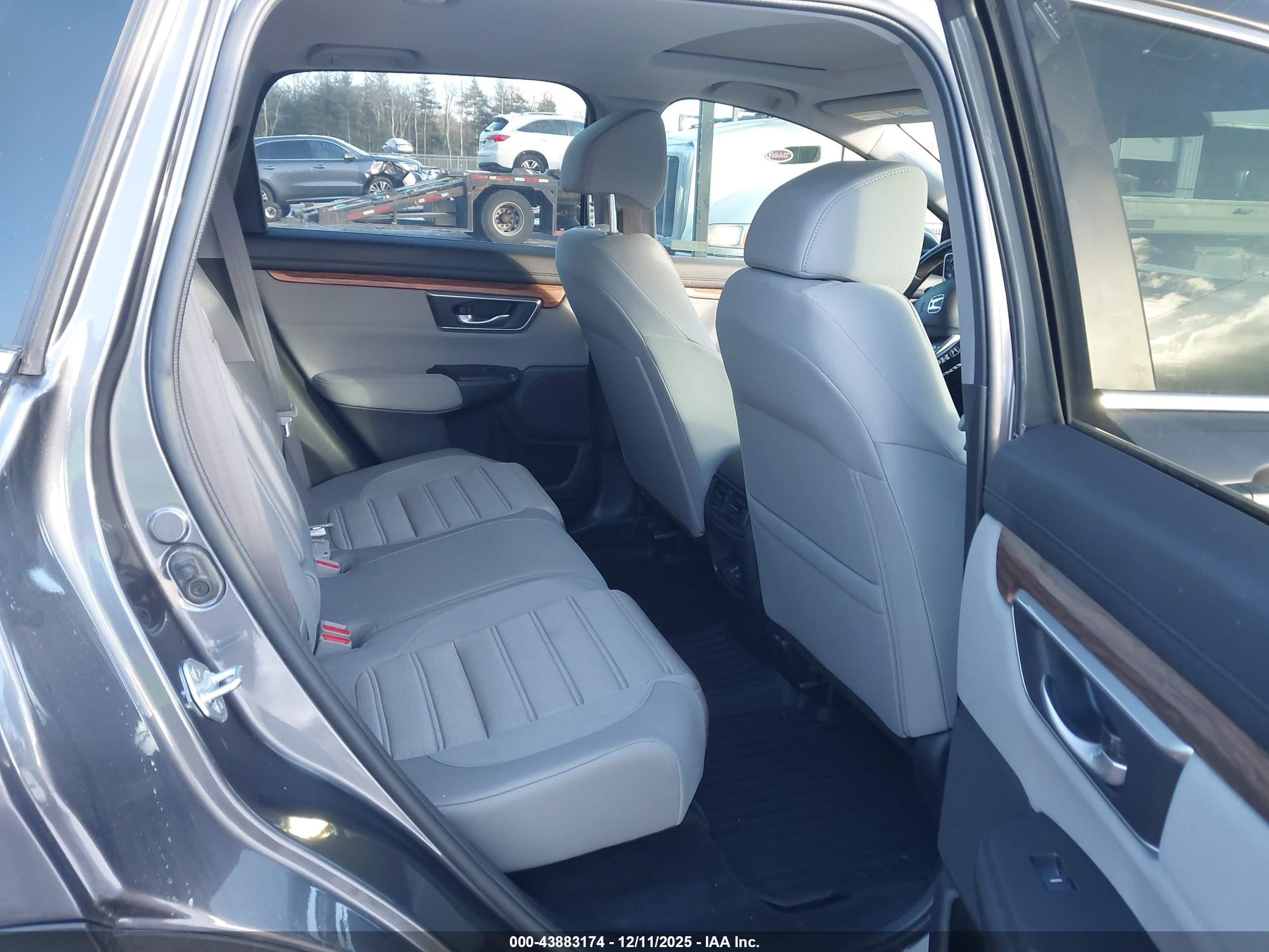 HONDA CR-V image 8