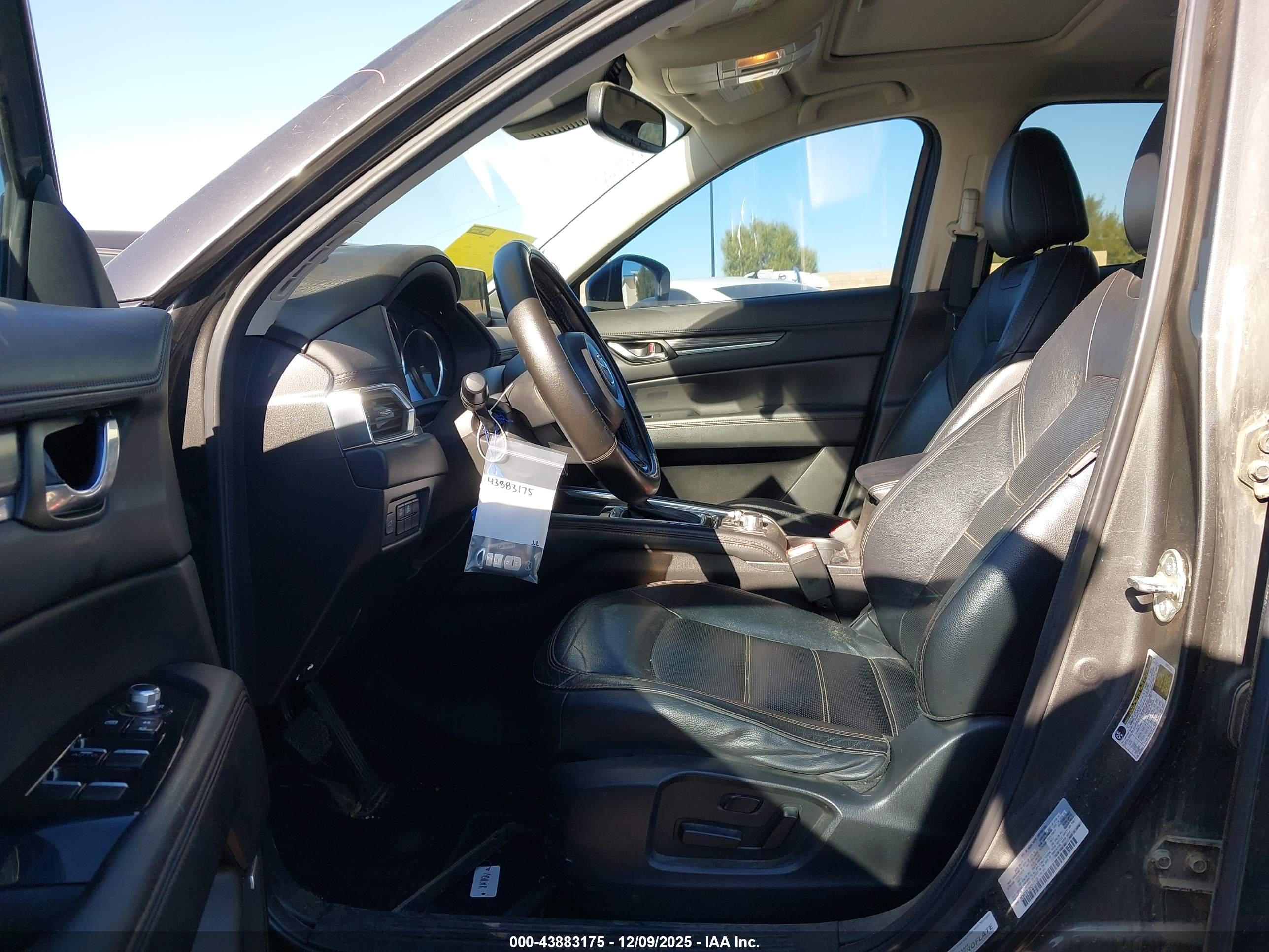 MAZDA CX-5 image 5