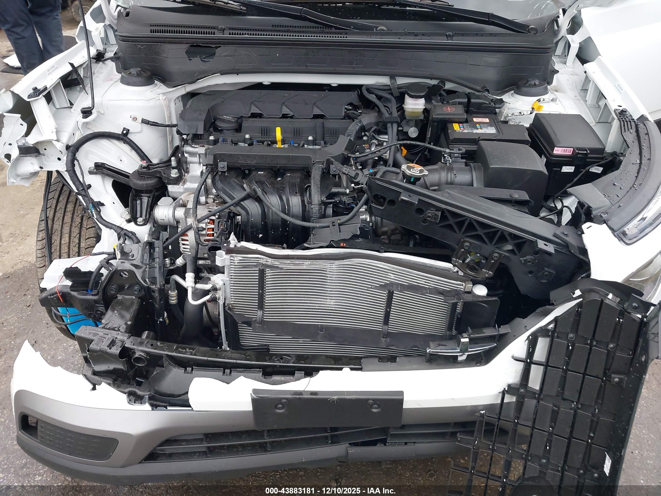 HYUNDAI VENUE image 10
