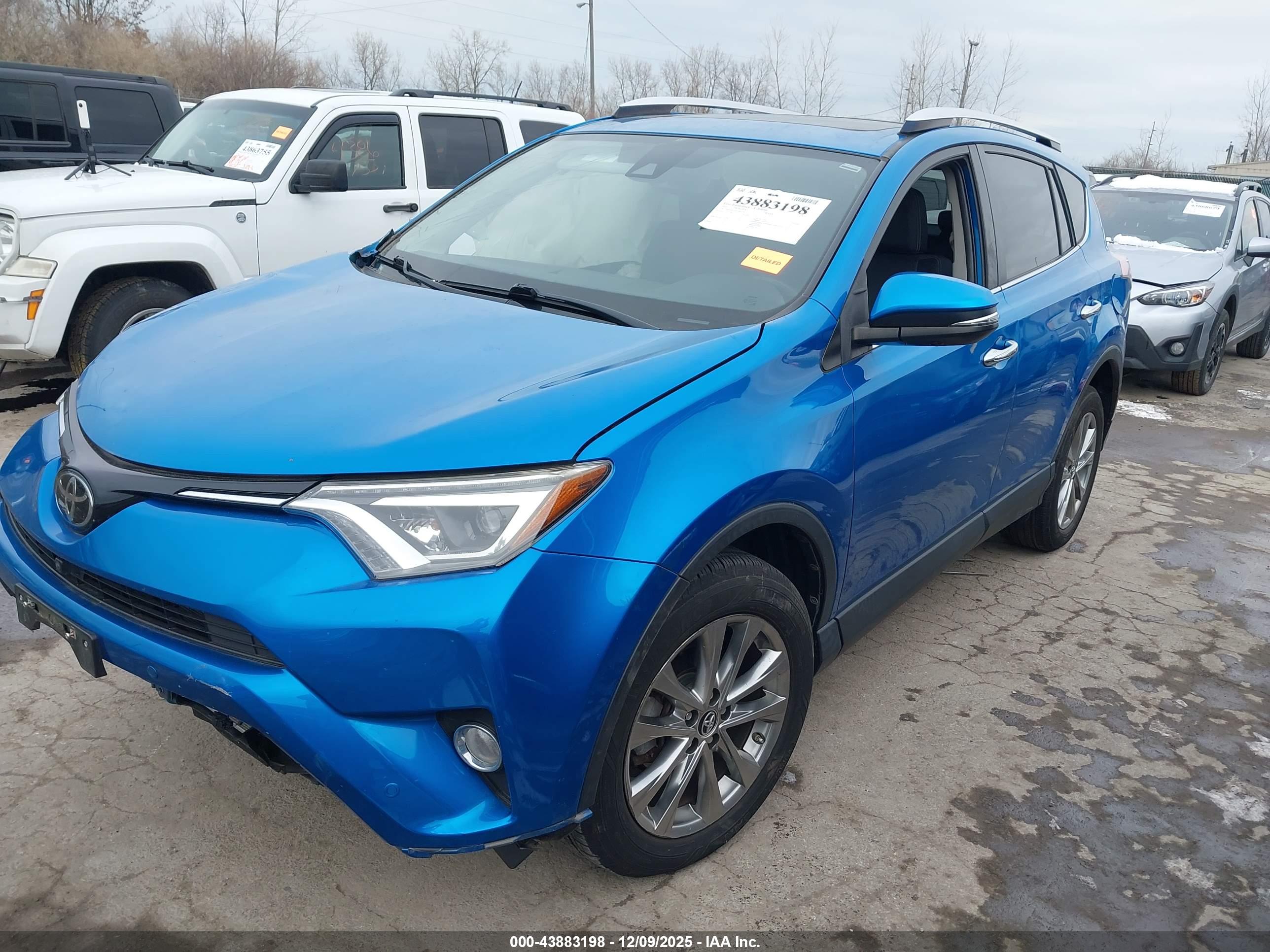 TOYOTA RAV4 image 2