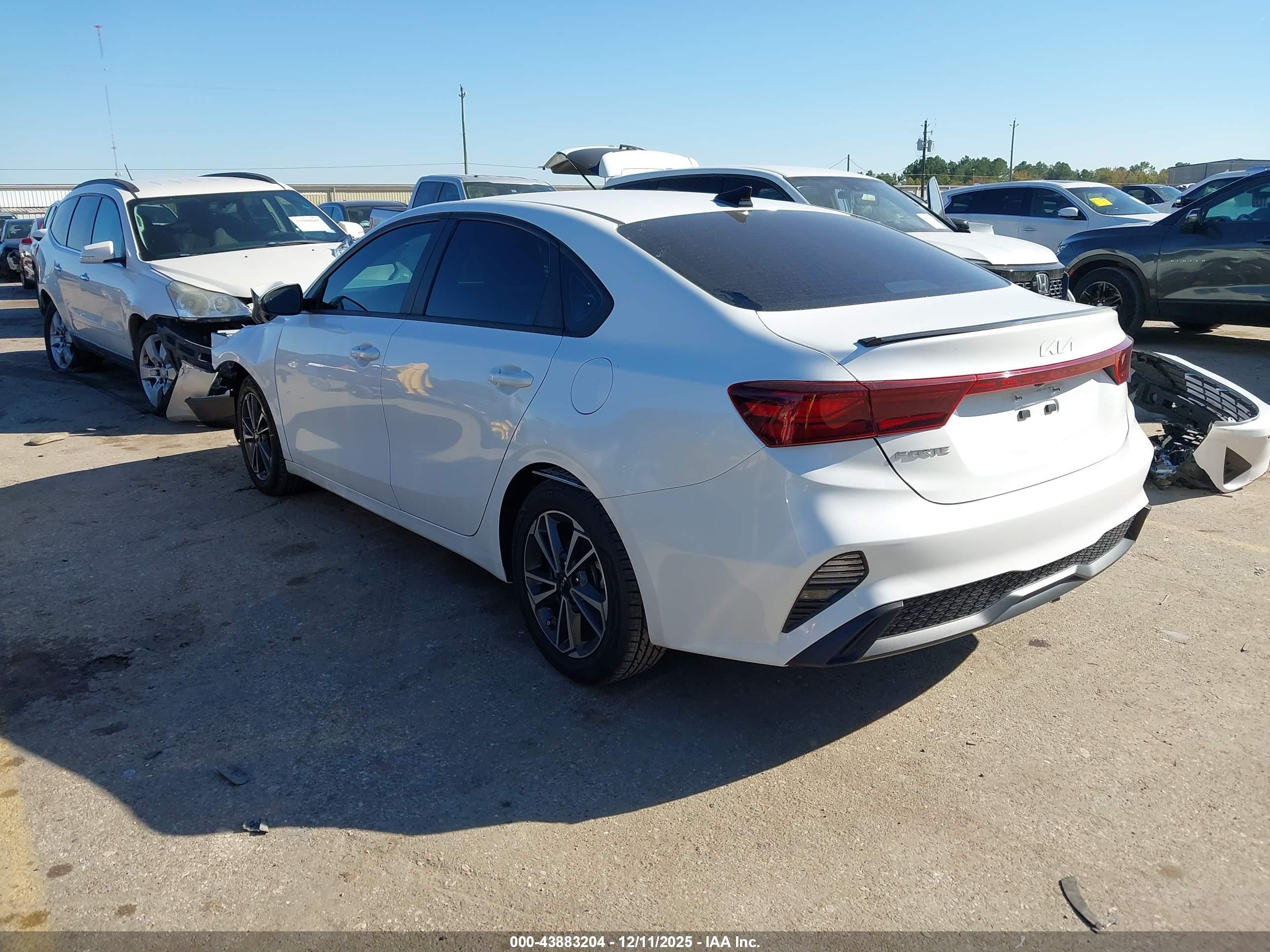 KIA FORTE image 3
