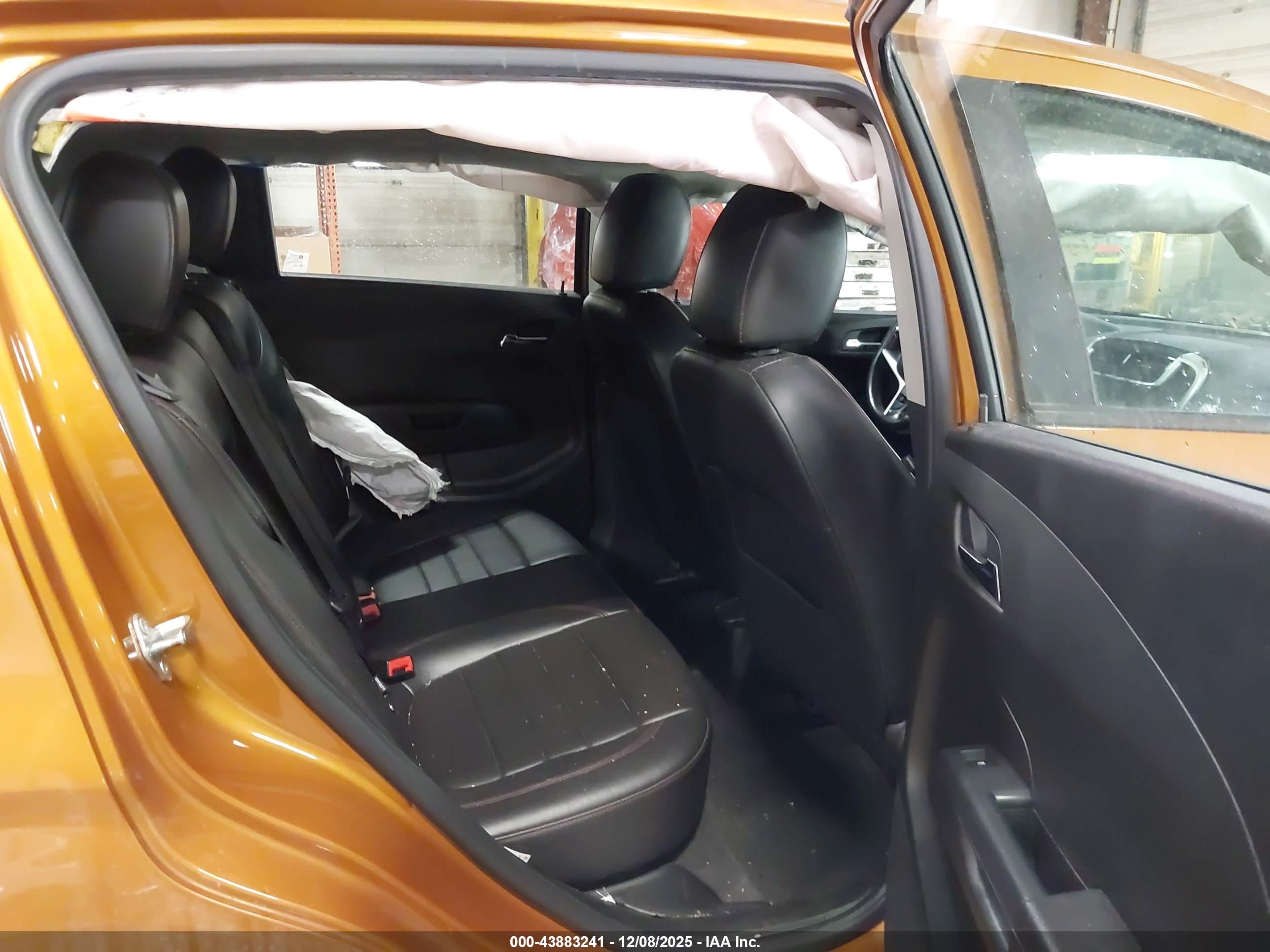 CHEVROLET SONIC image 8
