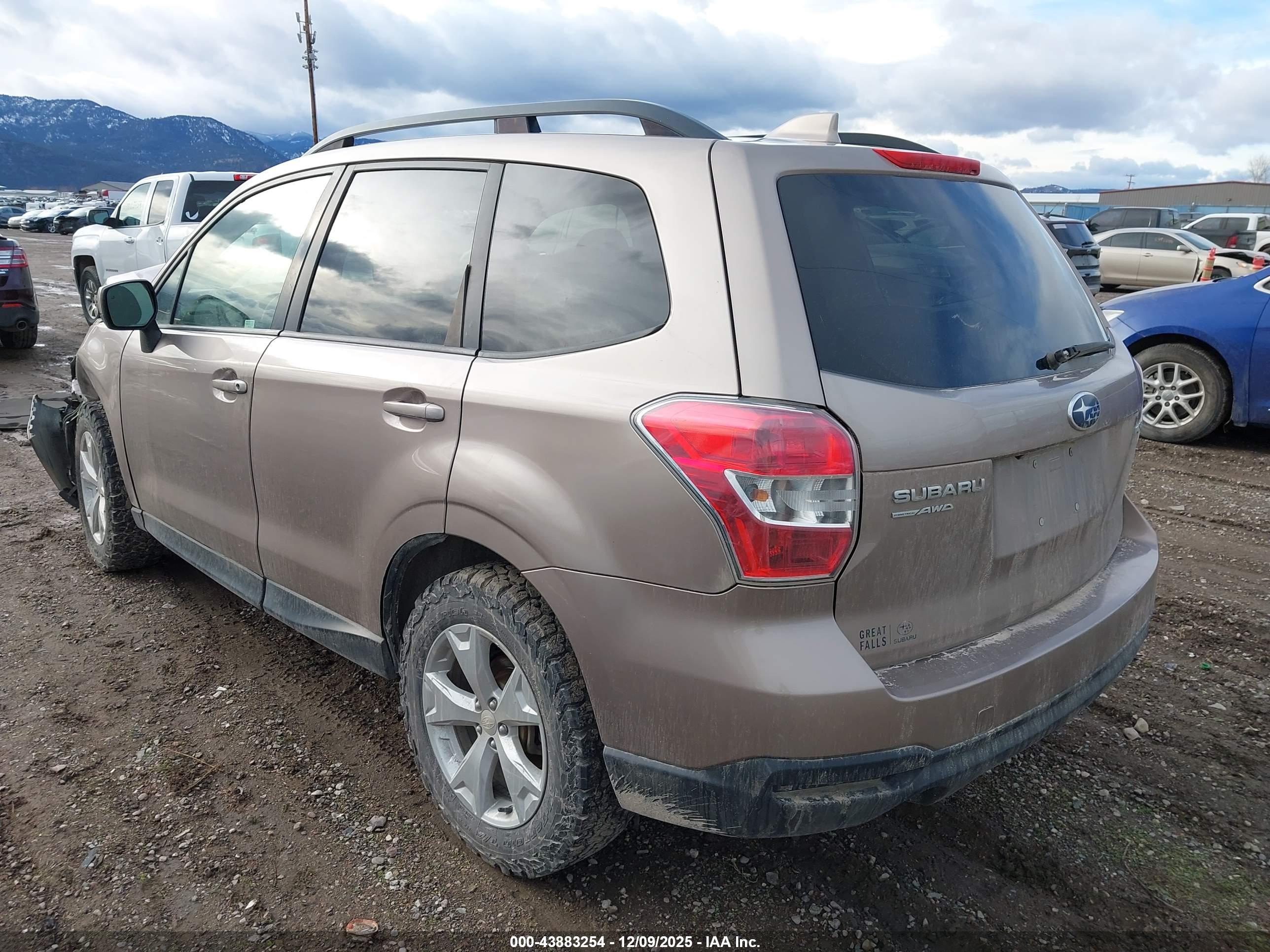 SUBARU FORESTER image 3