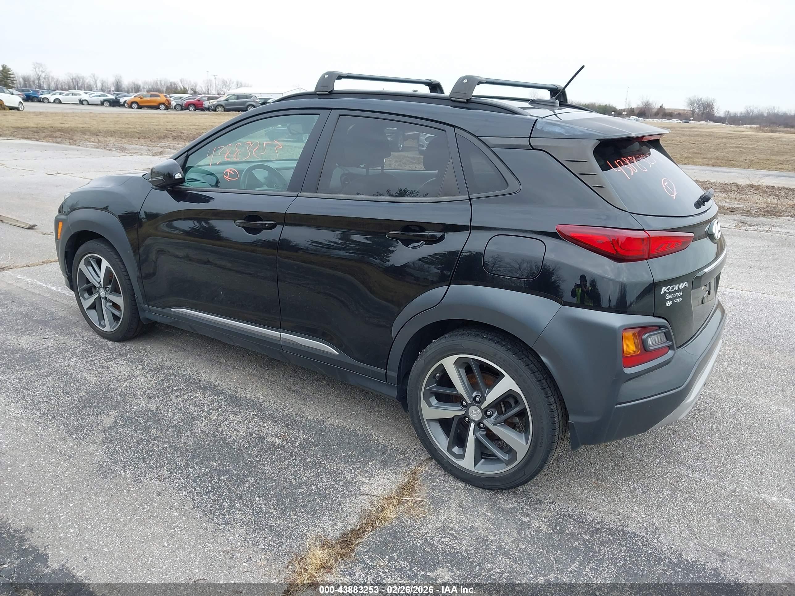 HYUNDAI KONA image 3