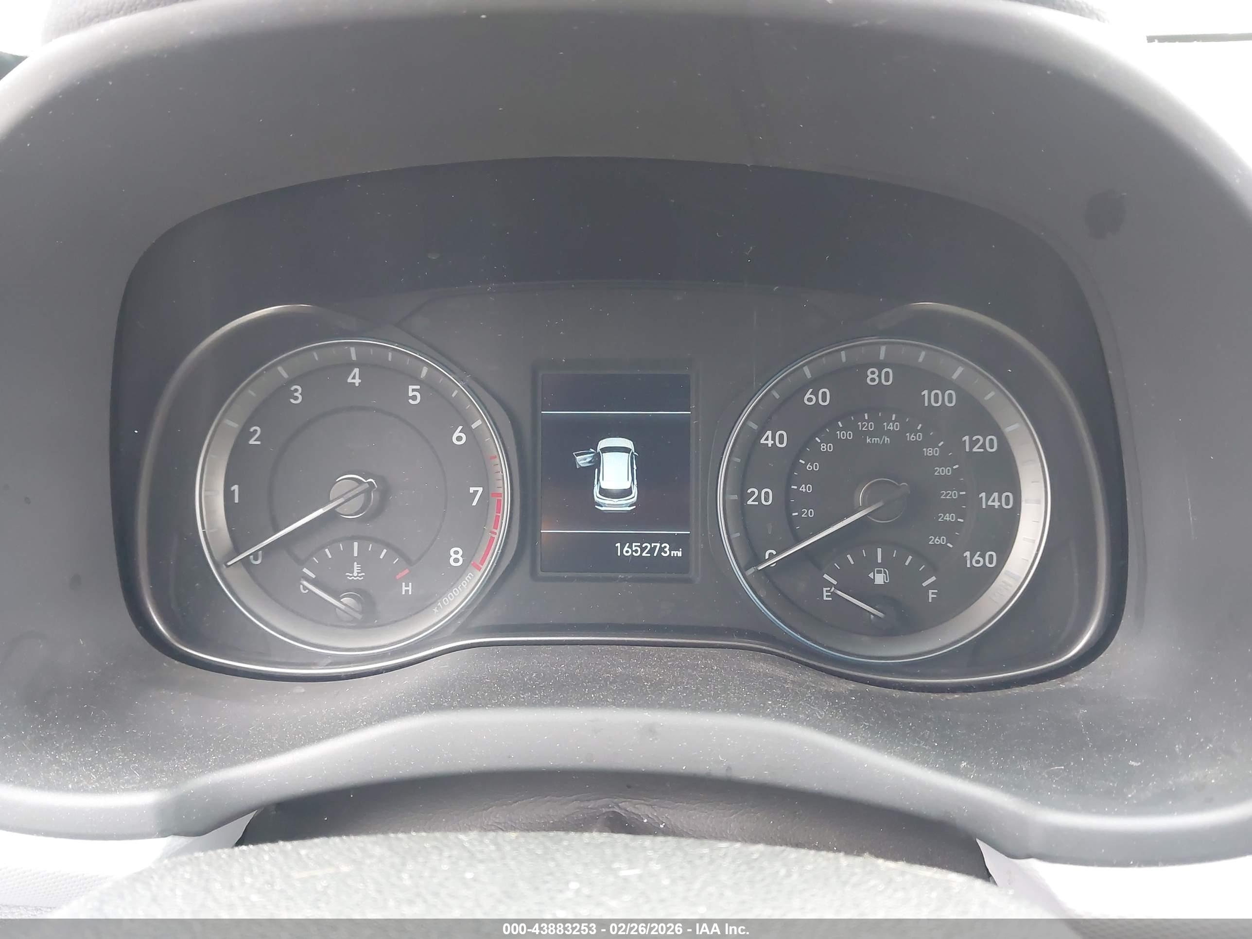 HYUNDAI KONA image 7