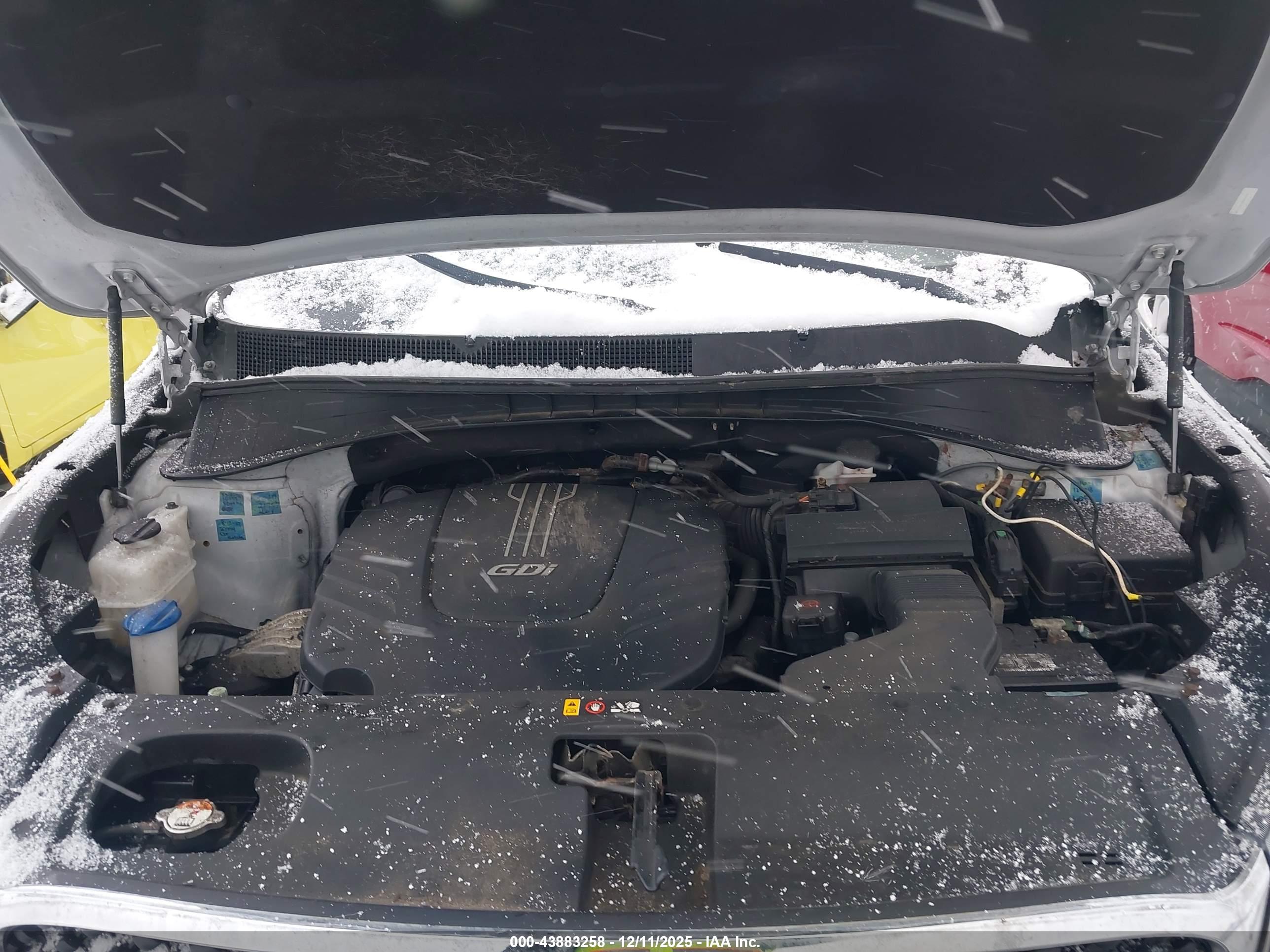 KIA SORENTO image 10