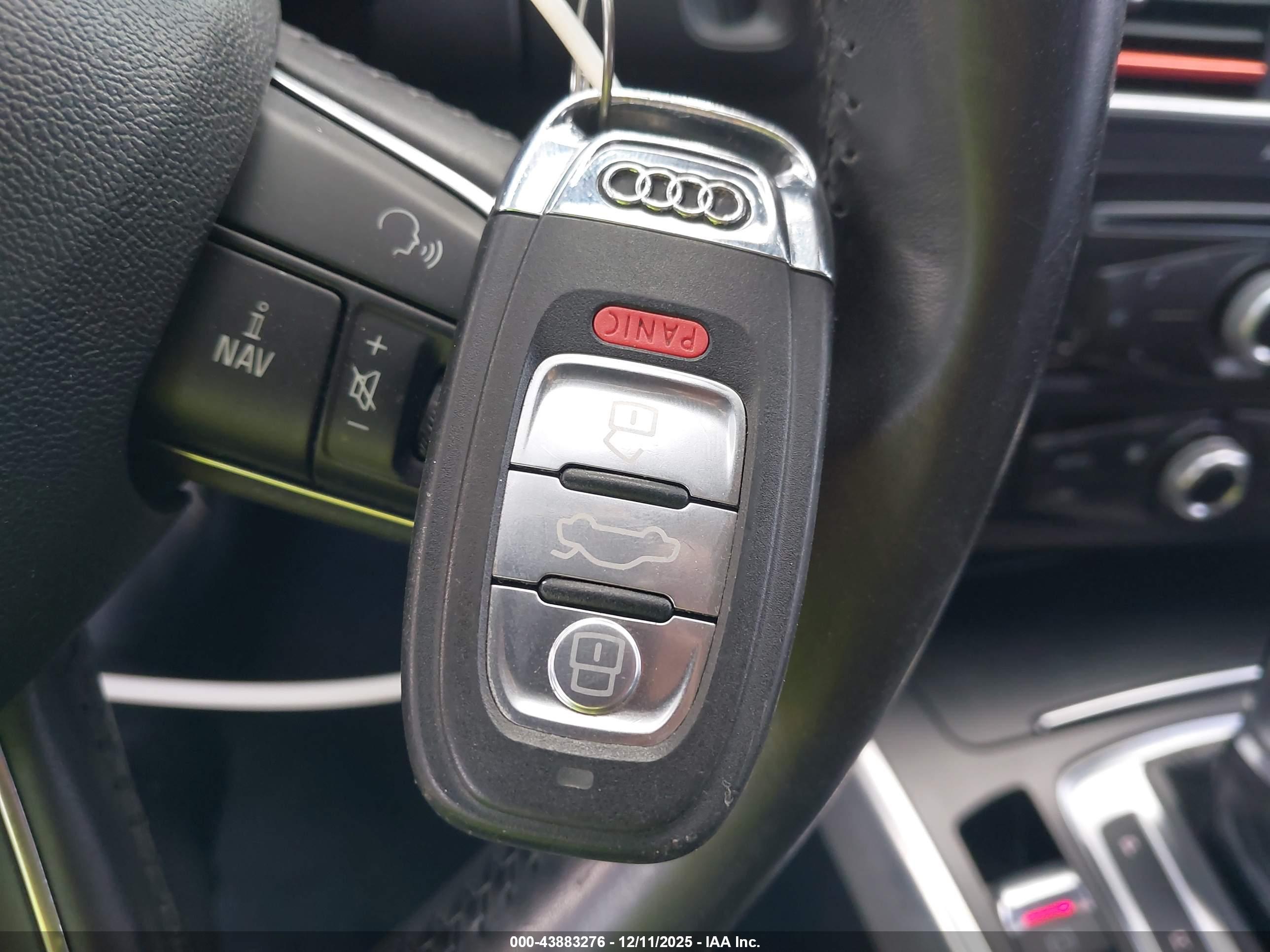 AUDI A4 image 11
